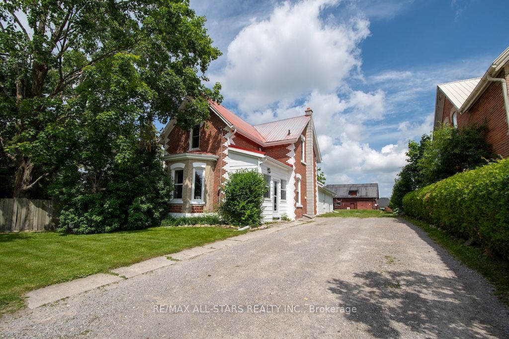 132 King Street Property Photo 1