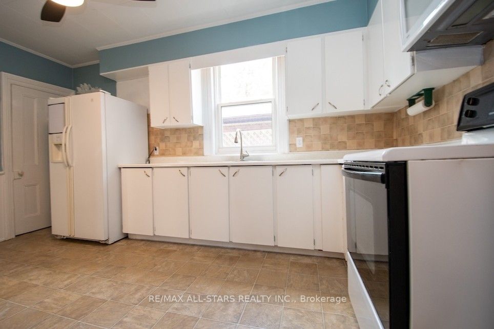 132 King Street Property Photo 5