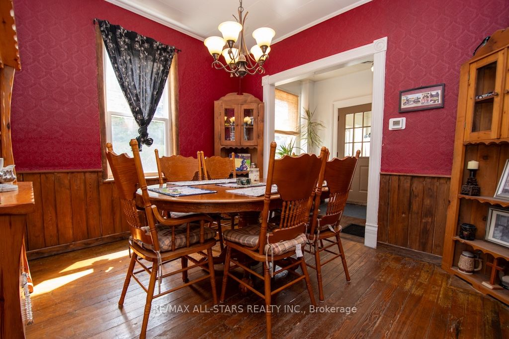 132 King Street Property Photo 7