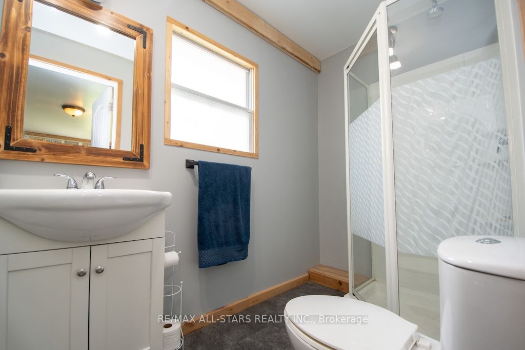 132 King Street Property Photo 14