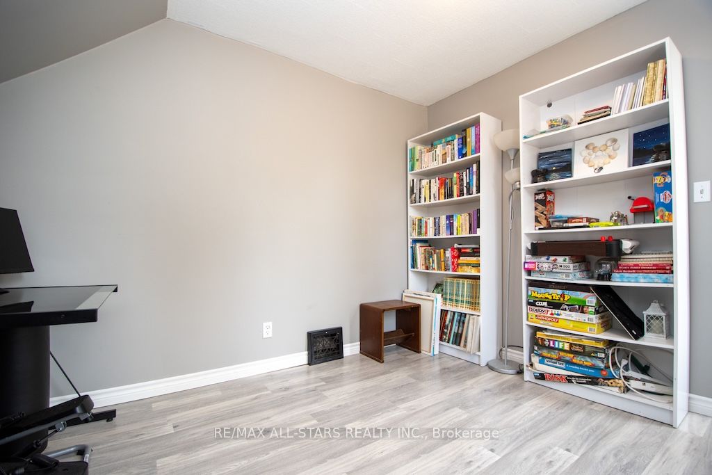 132 King Street Property Photo 19