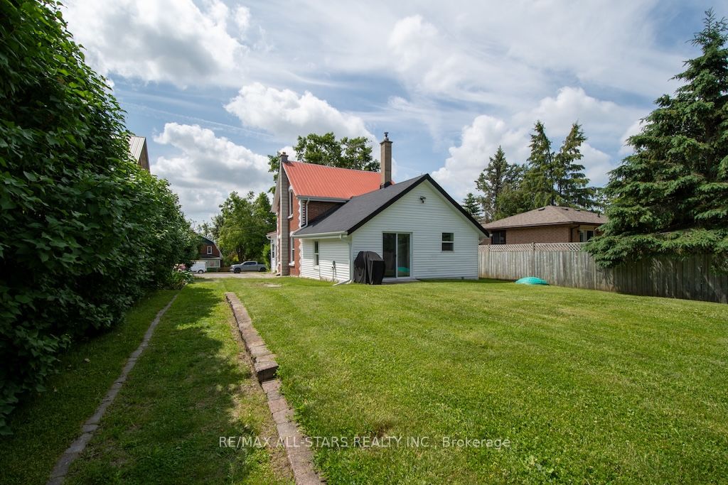 132 King Street Property Photo 24