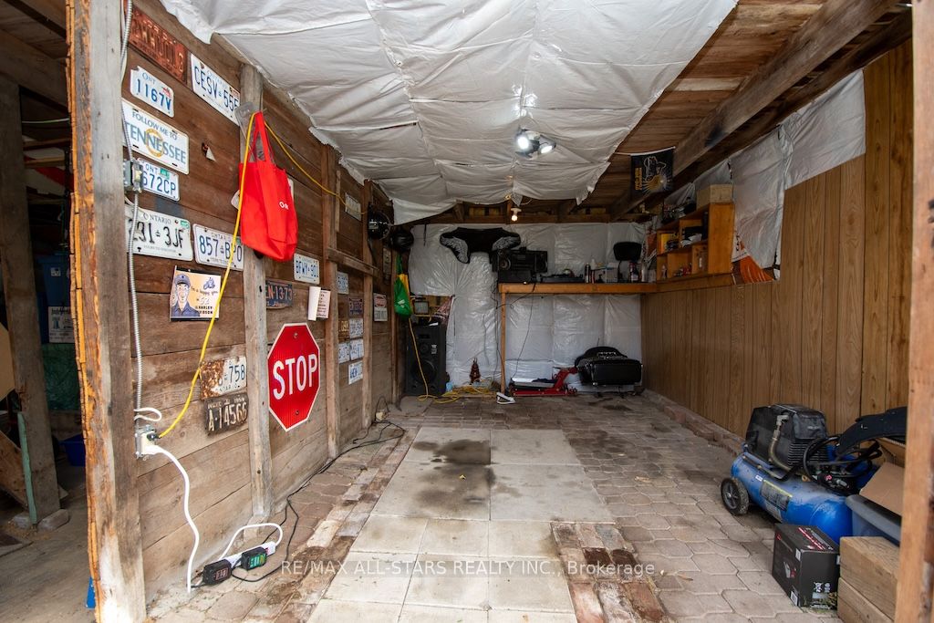 132 King Street Property Photo 27