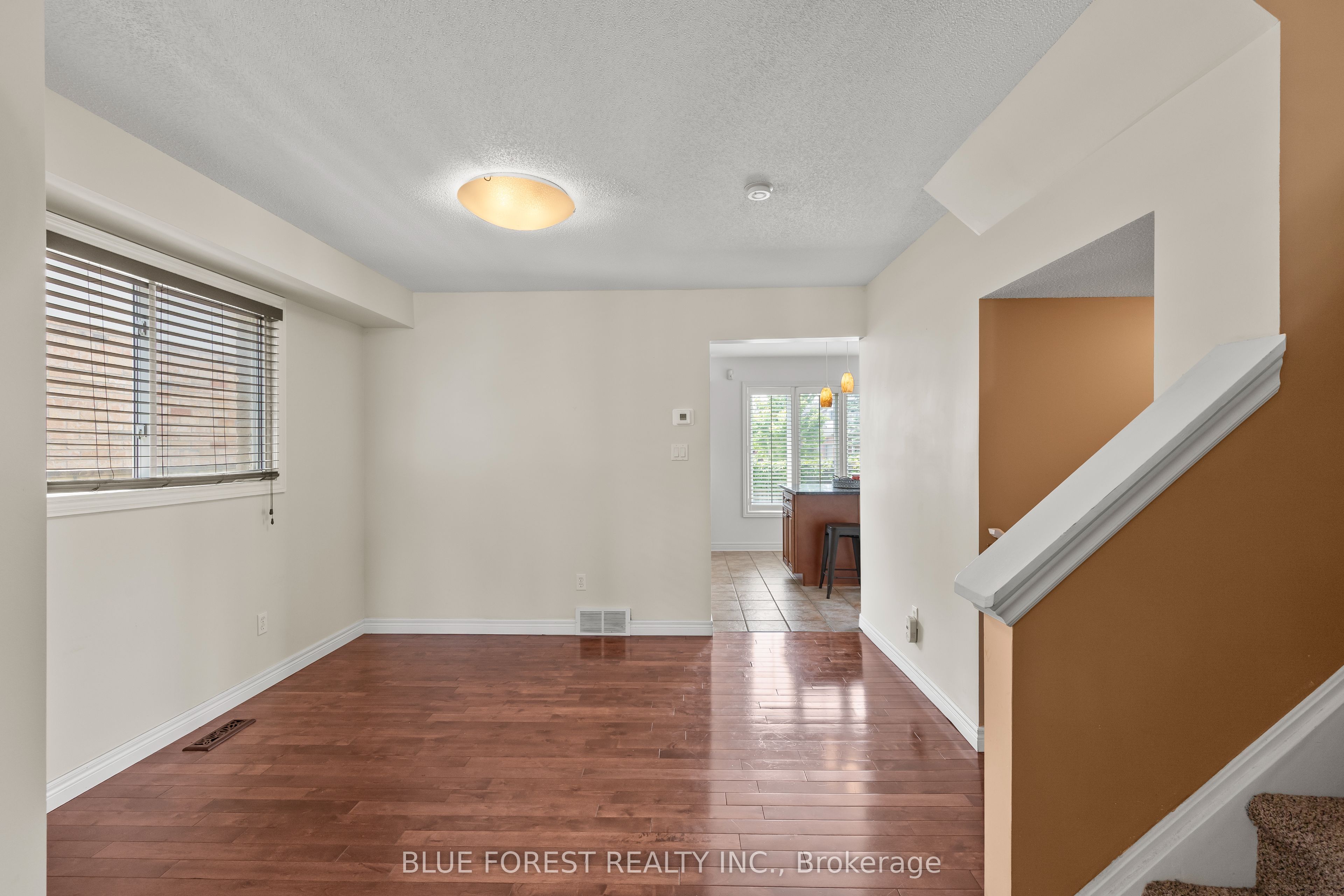 258 South Leaksdale Circle Property Photo 8