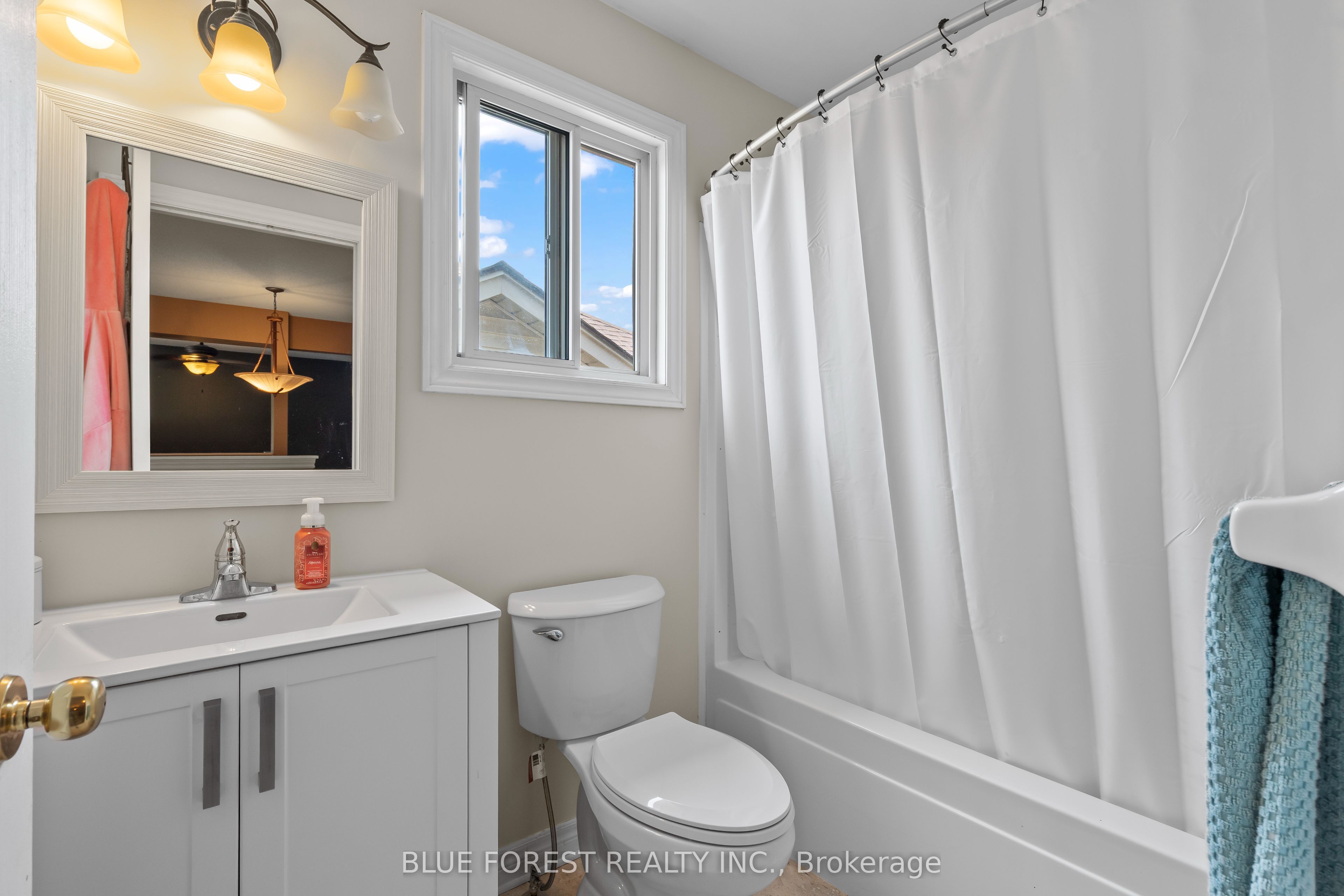 258 South Leaksdale Circle Property Photo 24