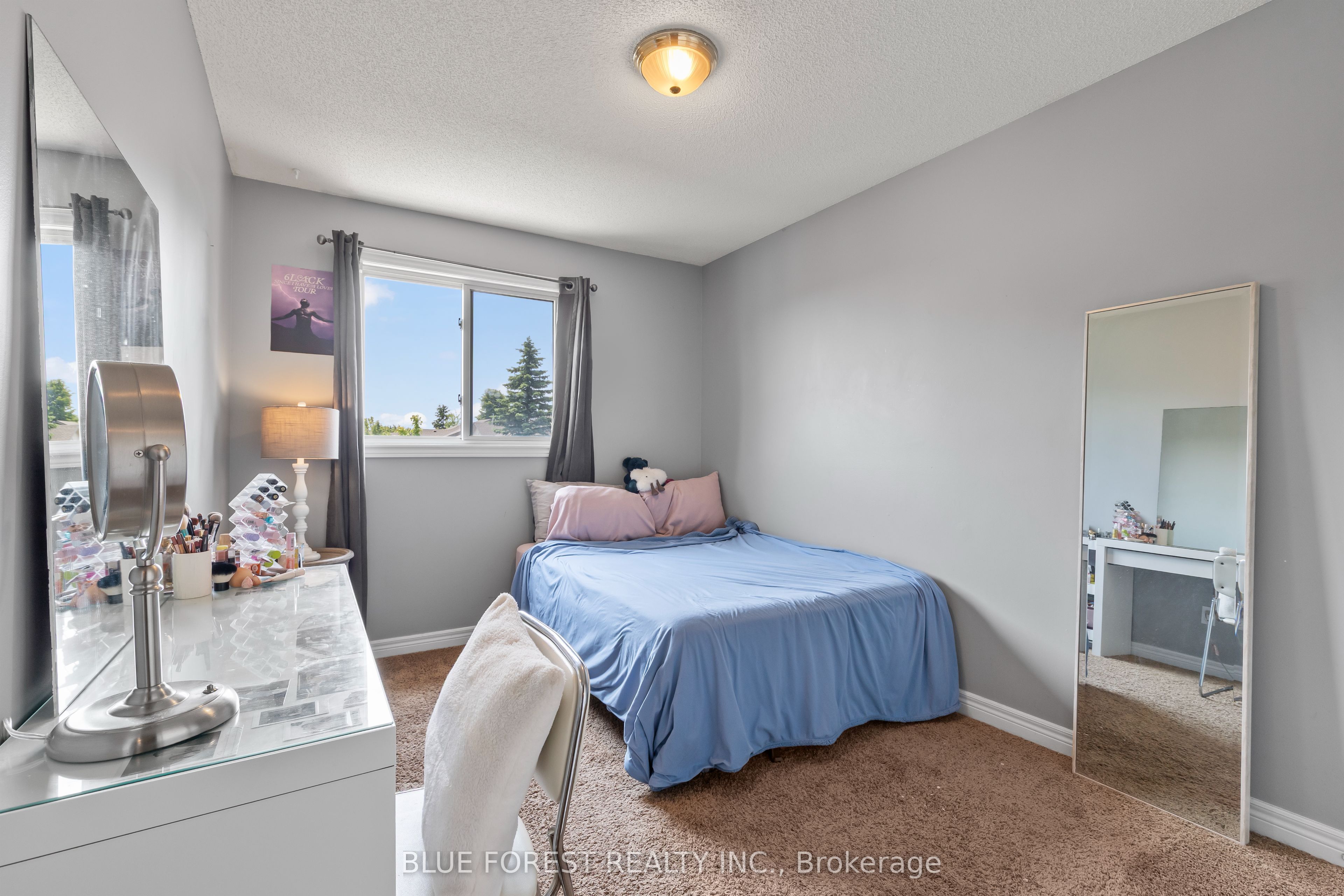 258 South Leaksdale Circle Property Photo 25