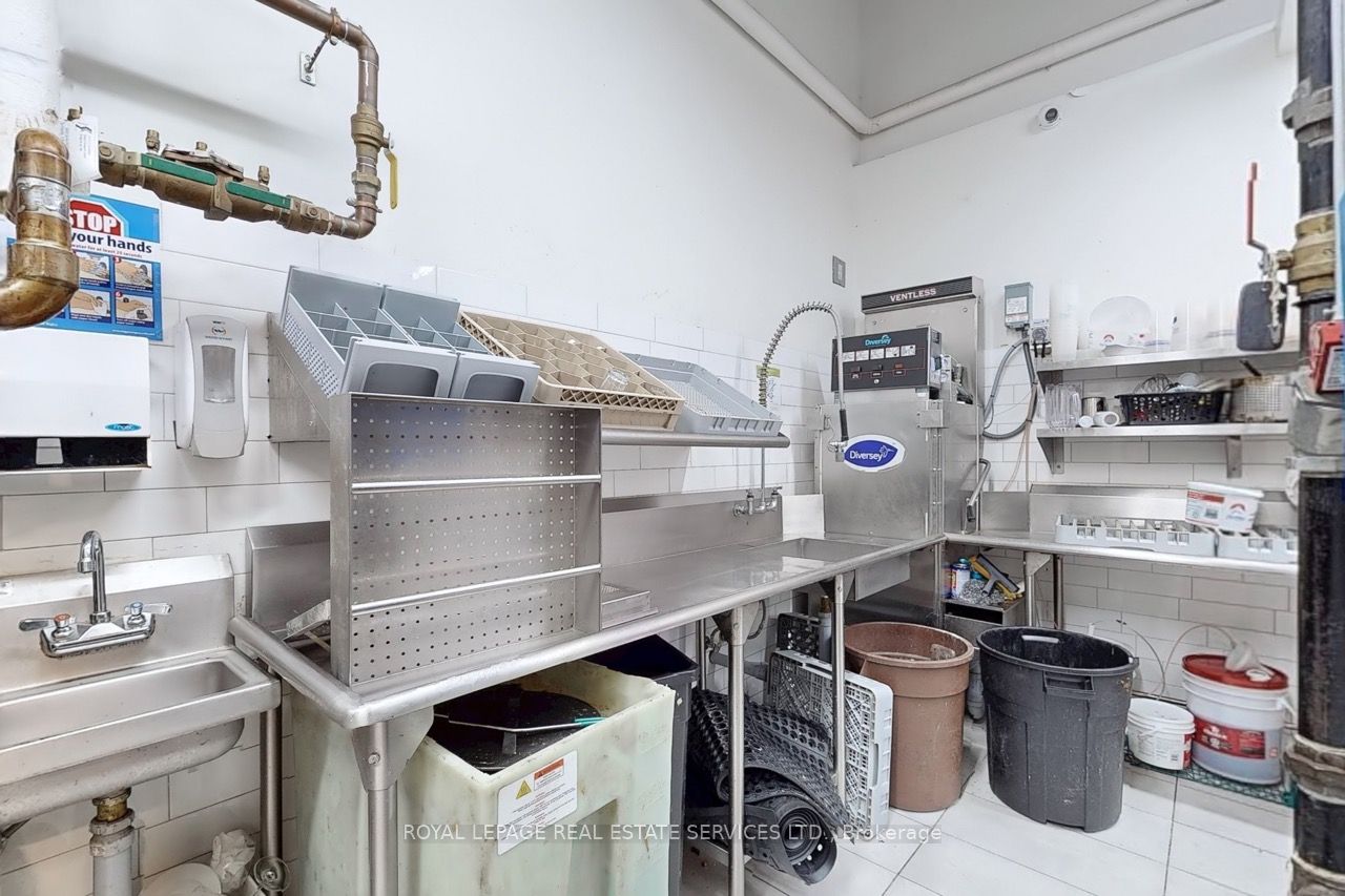 #c - 300c Fourth Avenue Property Photo 31