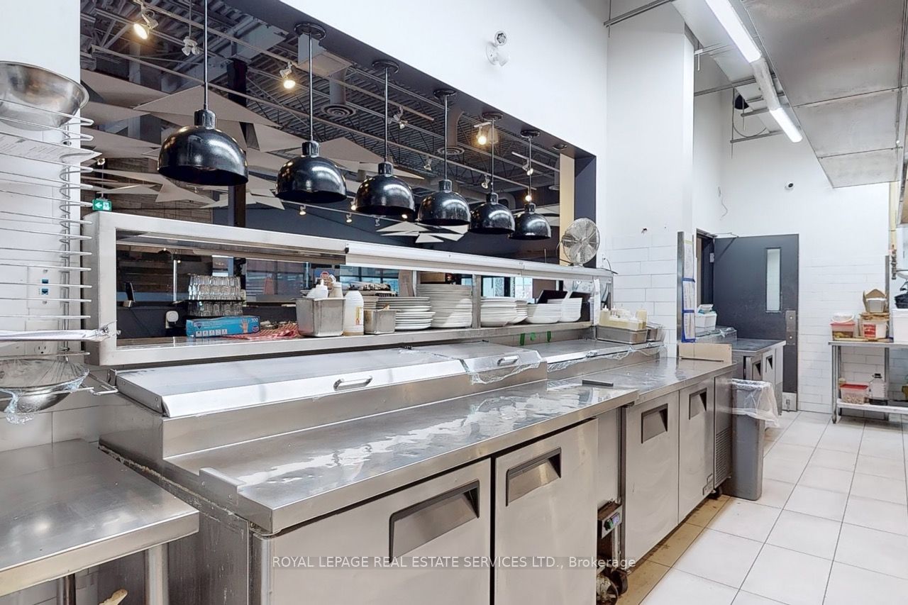 #c - 300c Fourth Avenue Property Photo 35