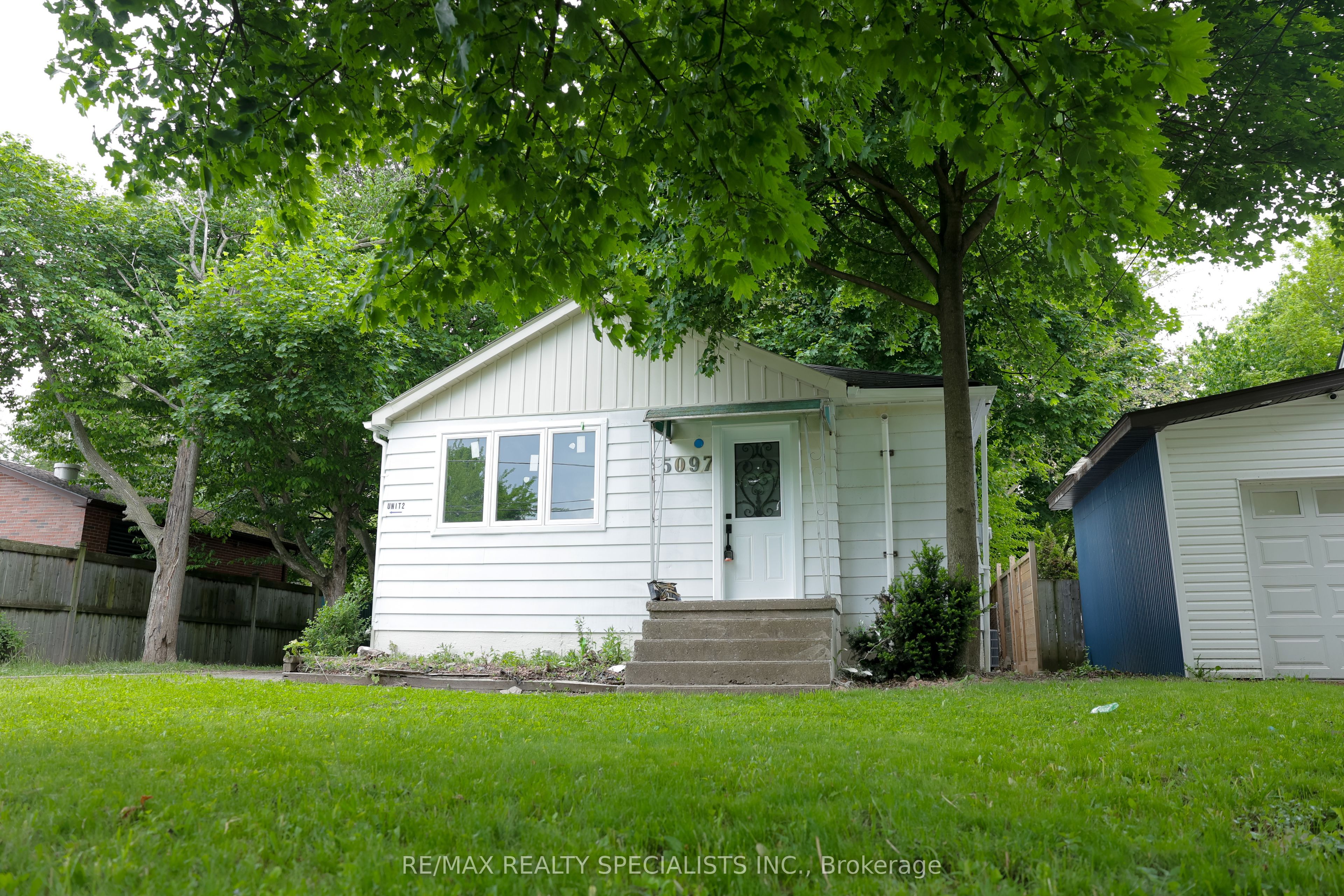 5097 Ontario Avenue Property Photo 1