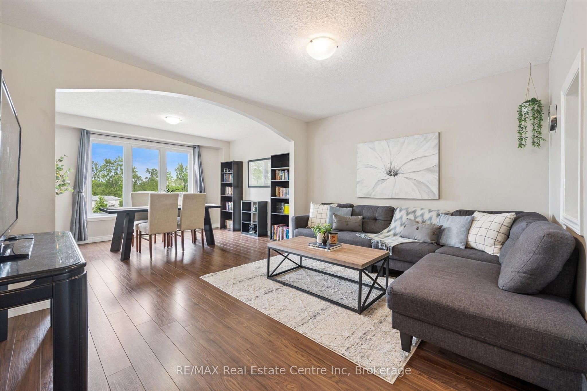 266 Briarmeadow Drive Property Photo 1