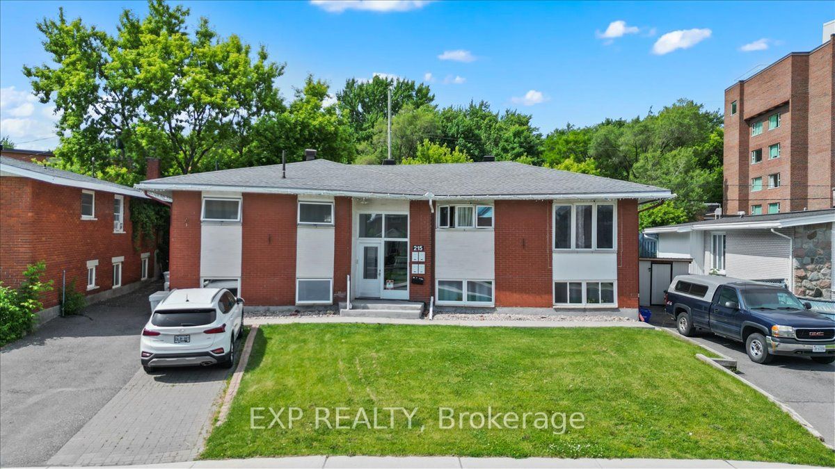 215 Lavergne Street Property Photo 1