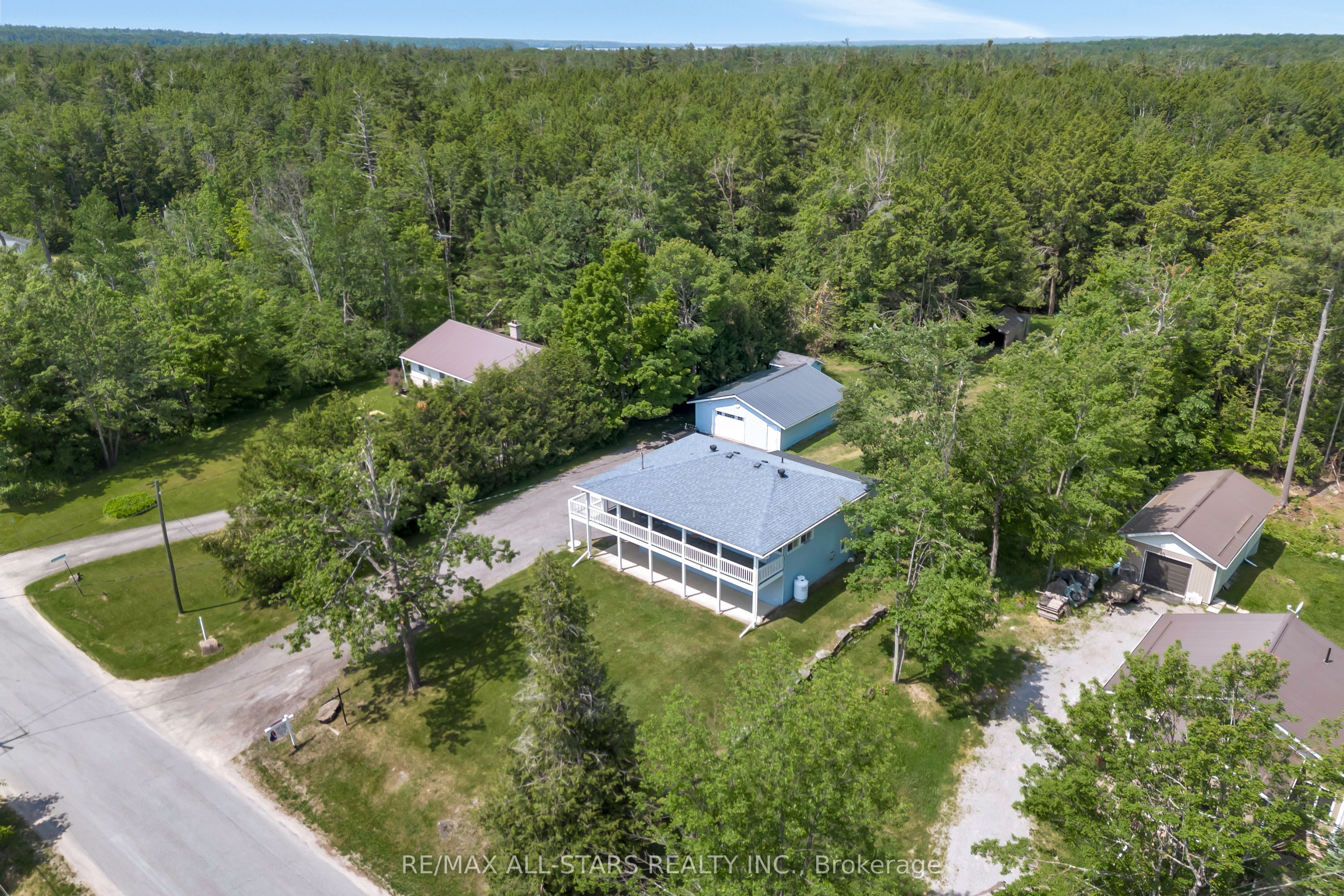 394 Kennedy Drive Property Photo 8