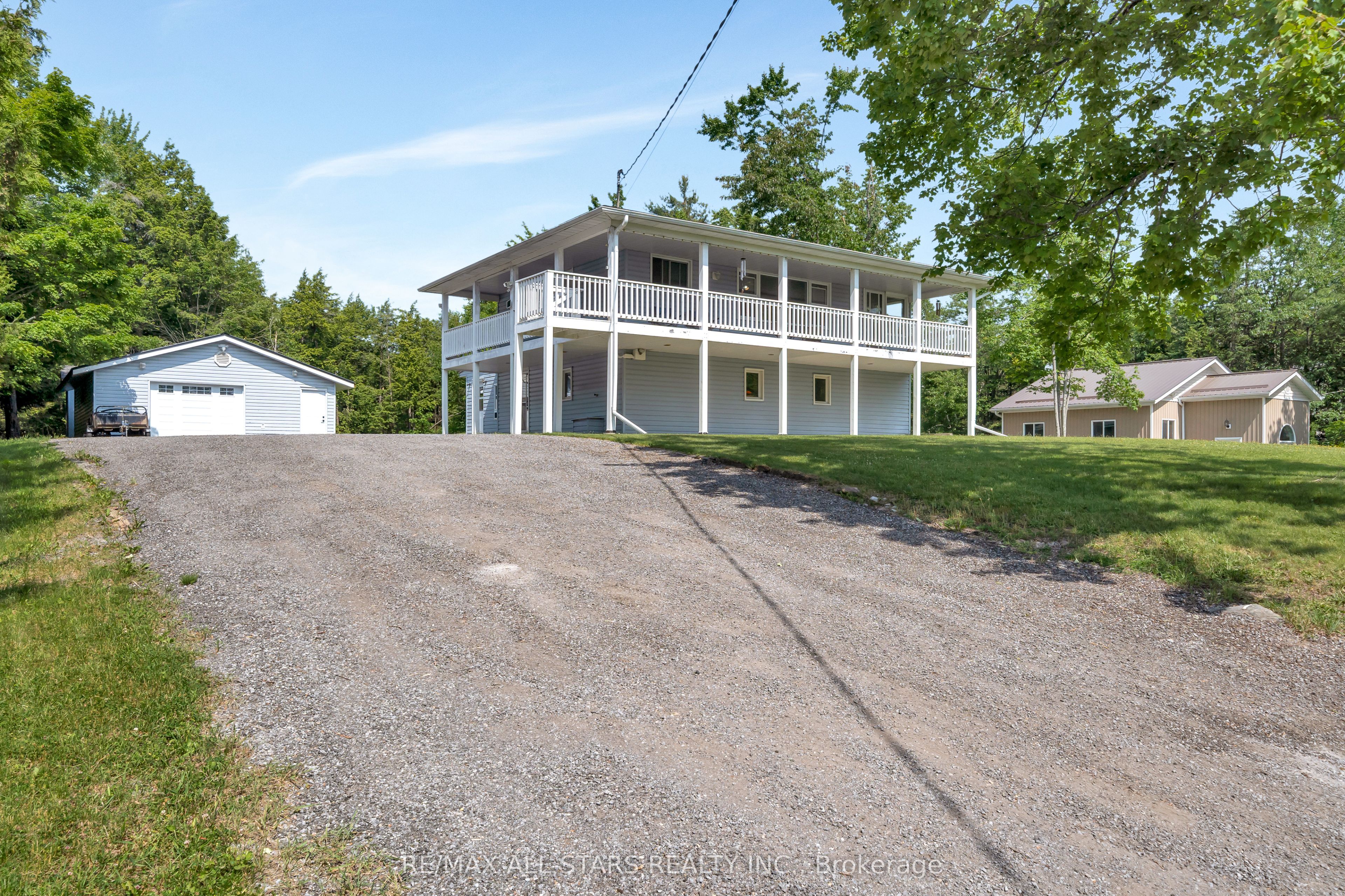 394 Kennedy Drive Property Photo 9