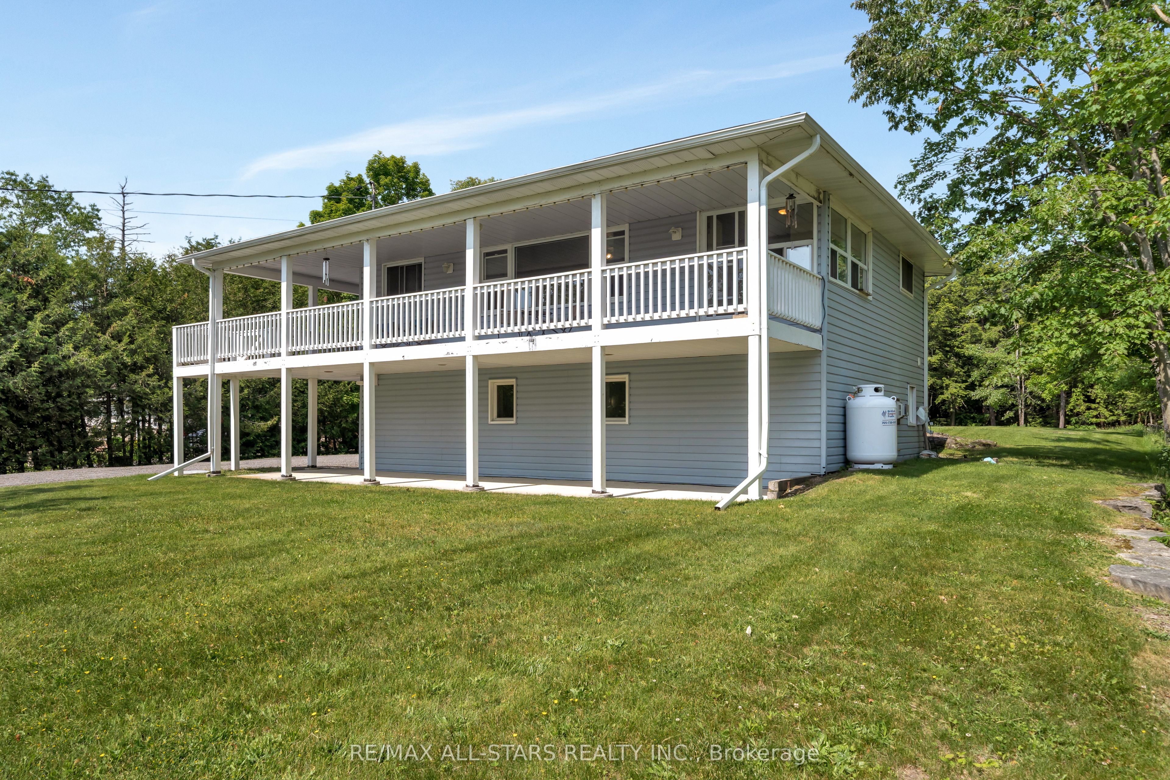 394 Kennedy Drive Property Photo 11