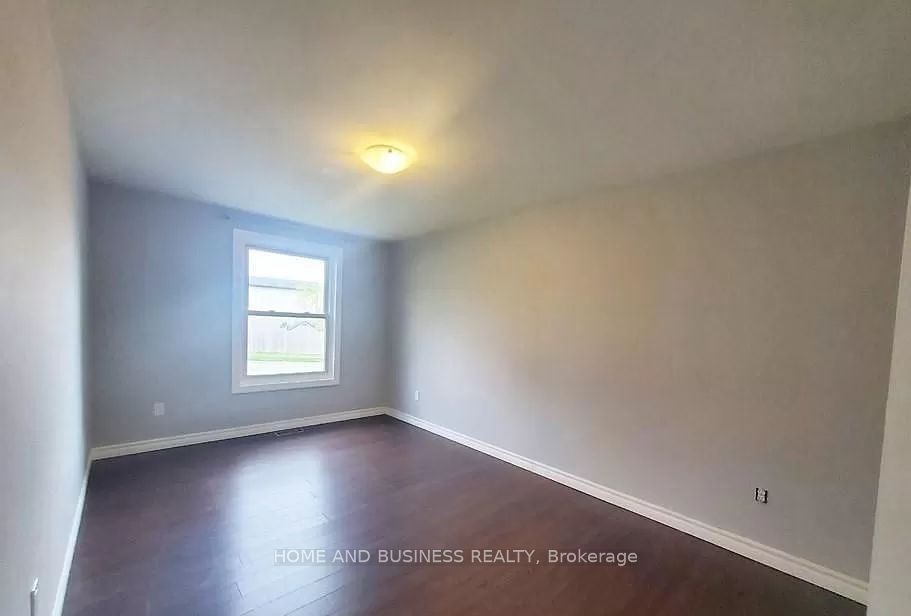 162 Carter Crescent Property Photo 9