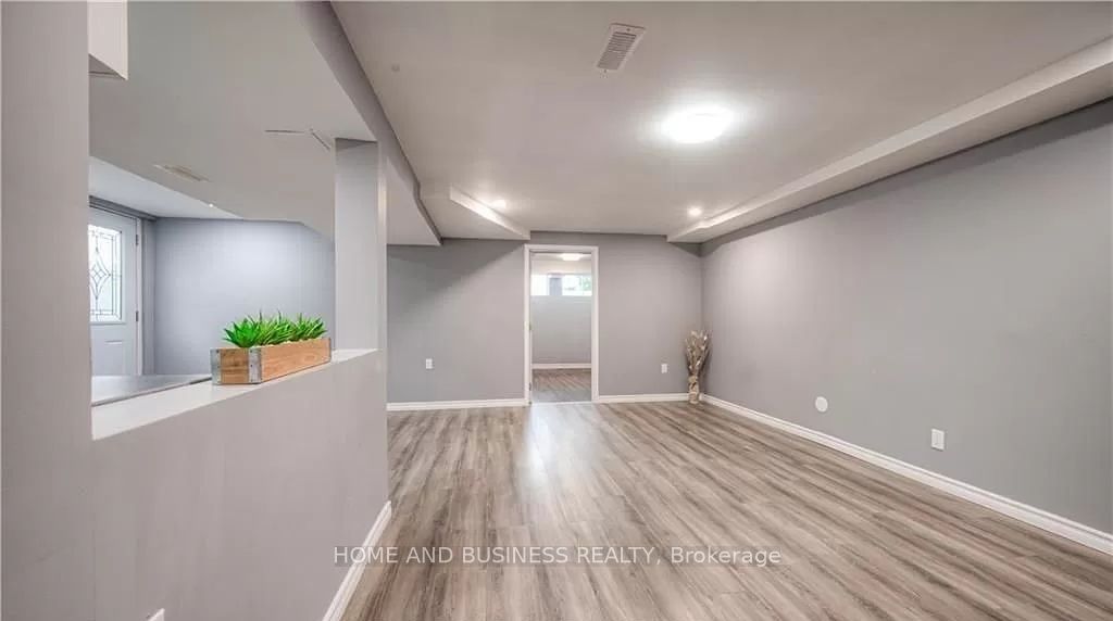 162 Carter Crescent Property Photo 25