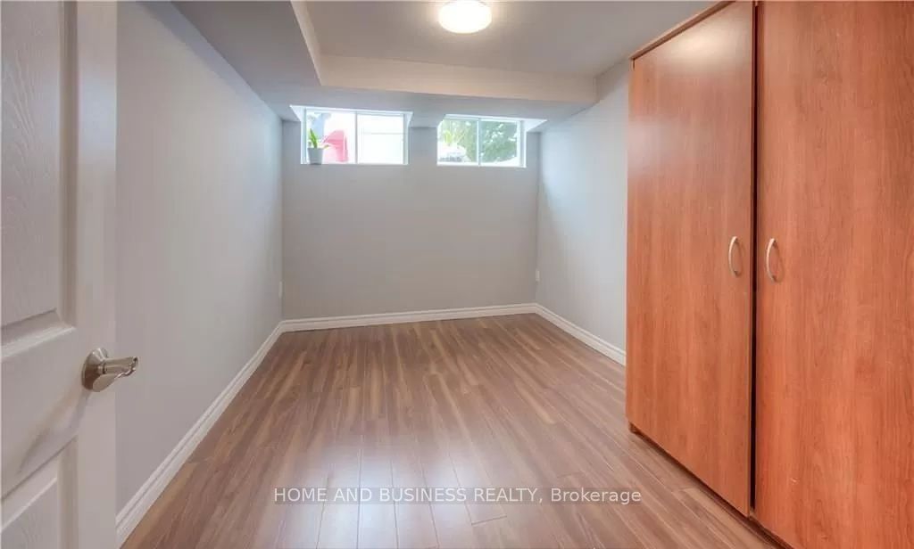 162 Carter Crescent Property Photo 32