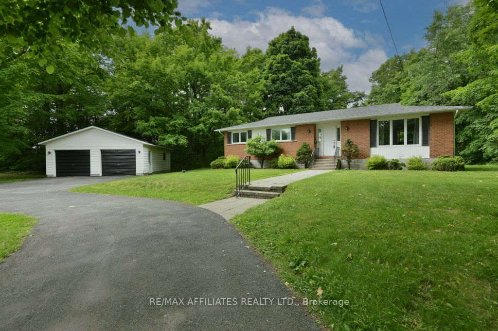 515 Bridge Street Property Photo 1