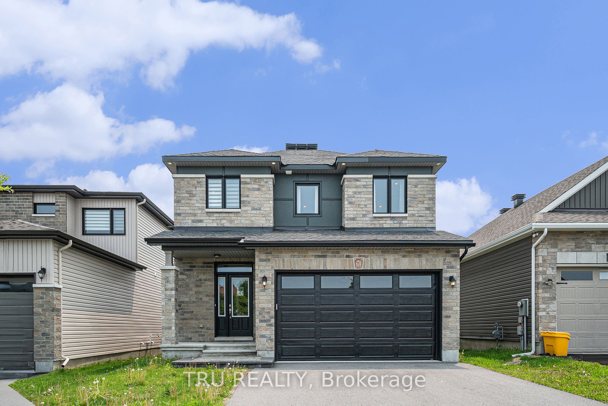 670 Parade Drive Property Photo 1