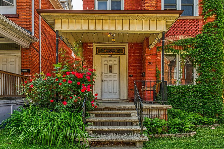 88 Grant Avenue Property Photo 3