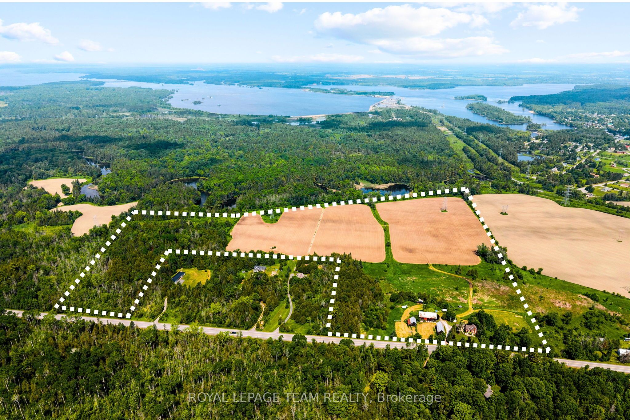 2553 Galetta Side Road Property Photo 1