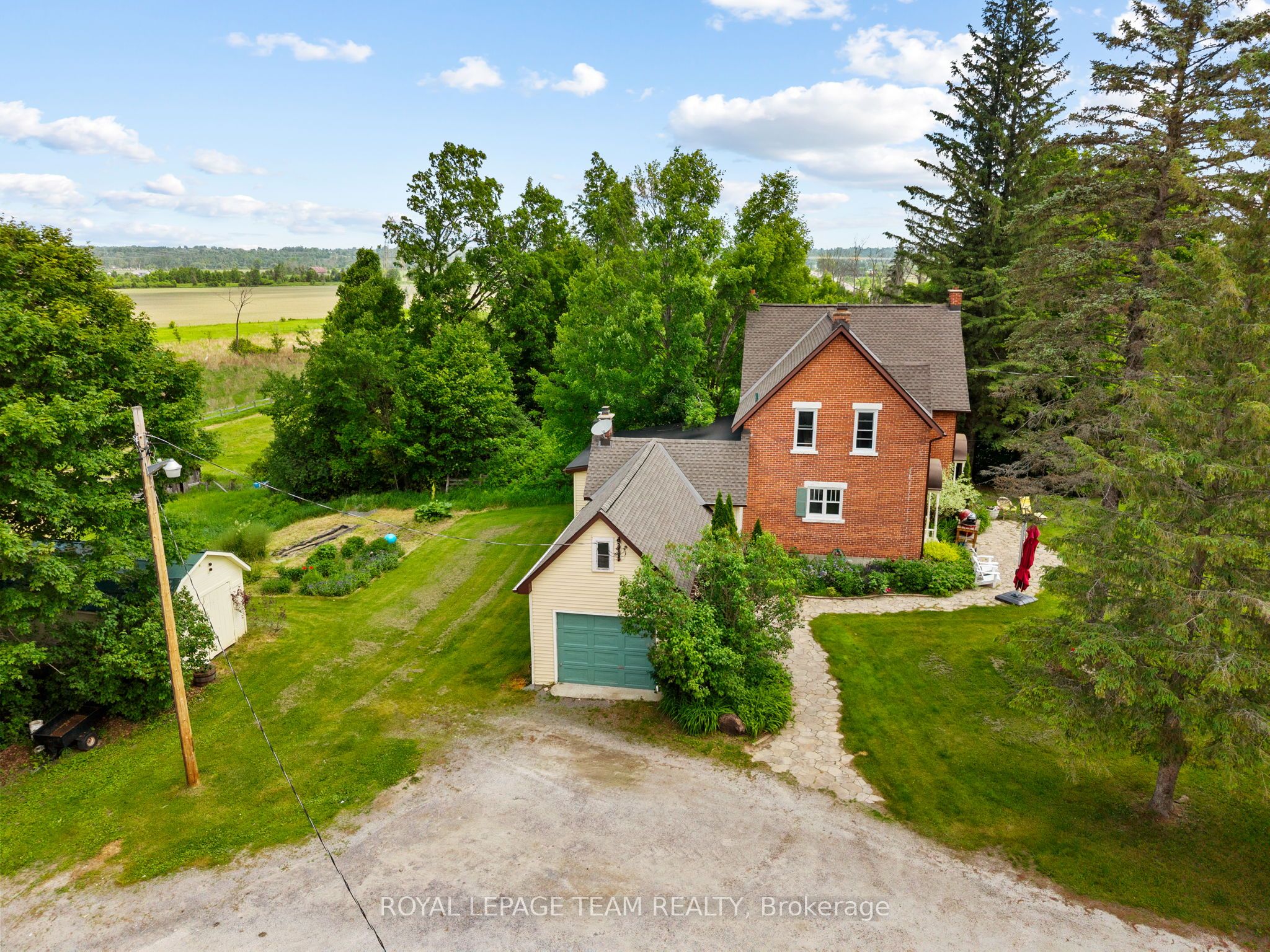 2553 Galetta Side Road Property Photo 6