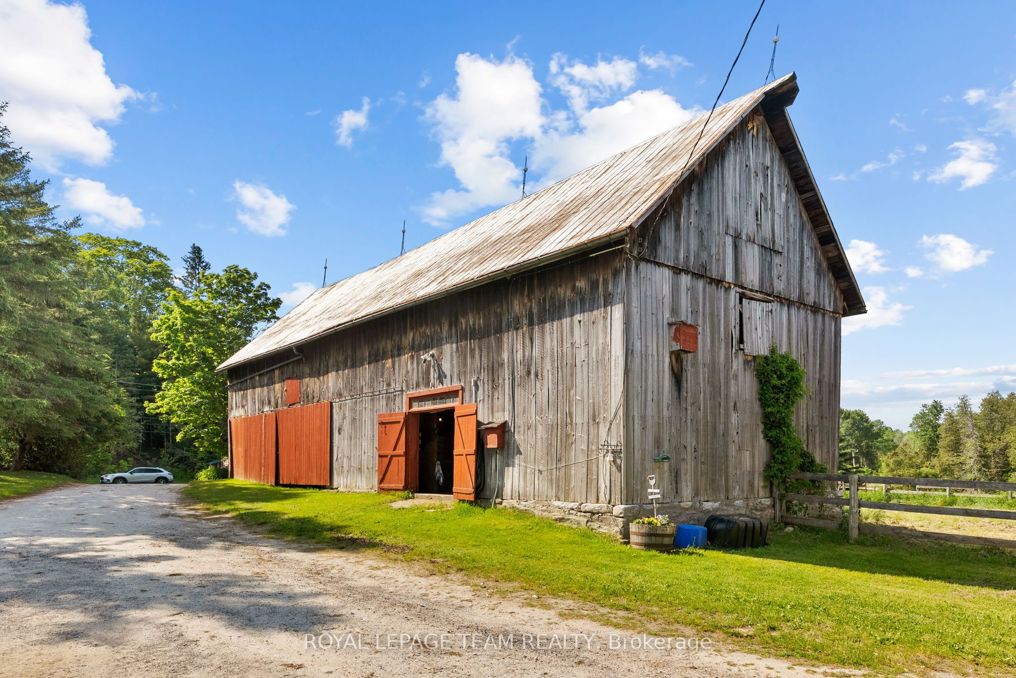 2553 Galetta Side Road Property Photo 31