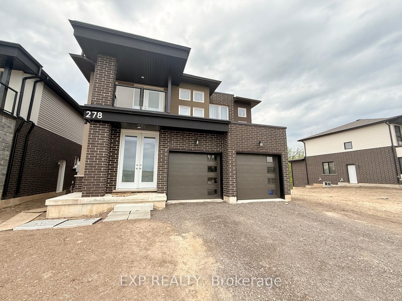 278 Wellandvale Drive Property Photo 1