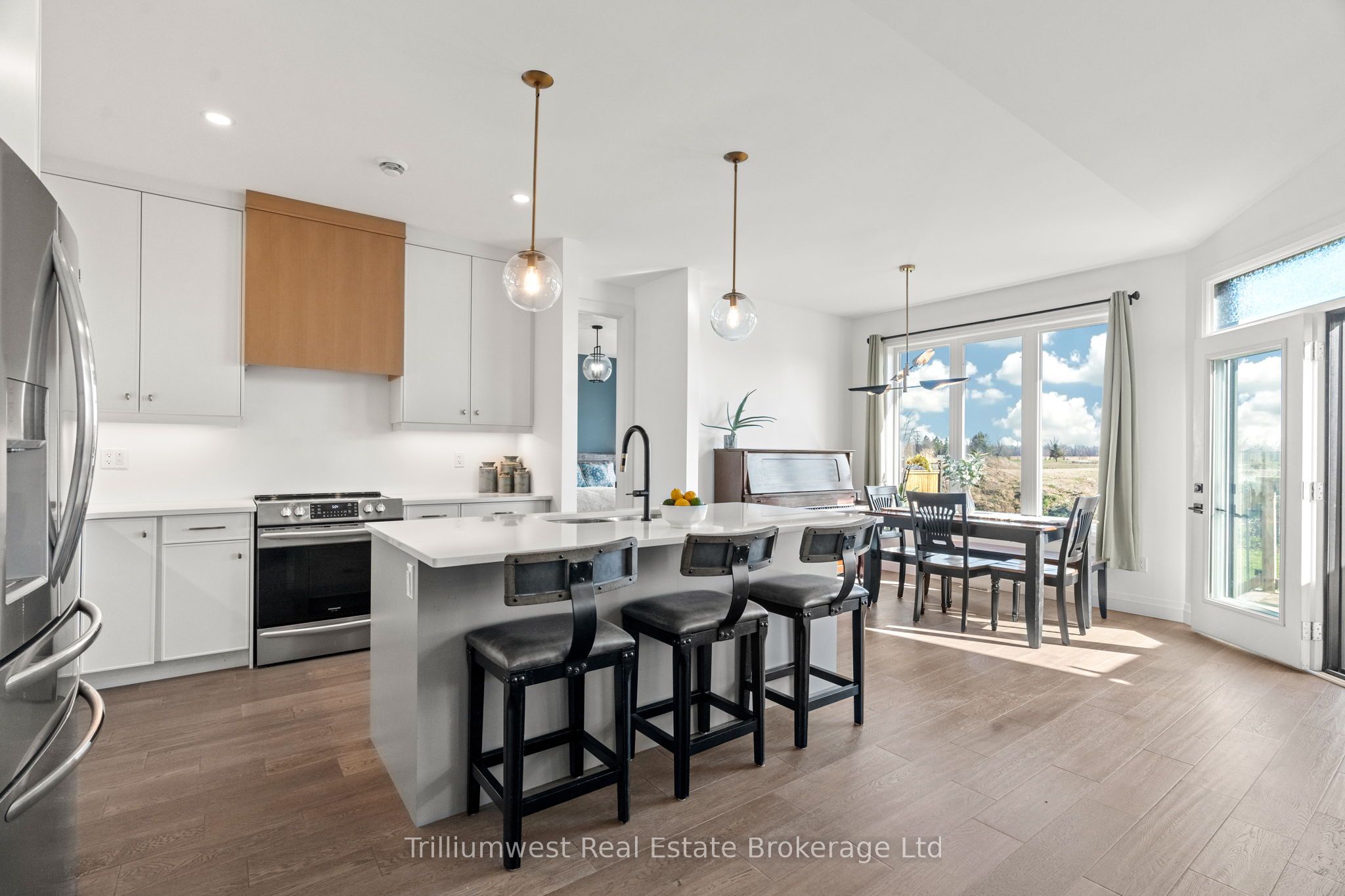 155 Mcleod Street Property Photo 10