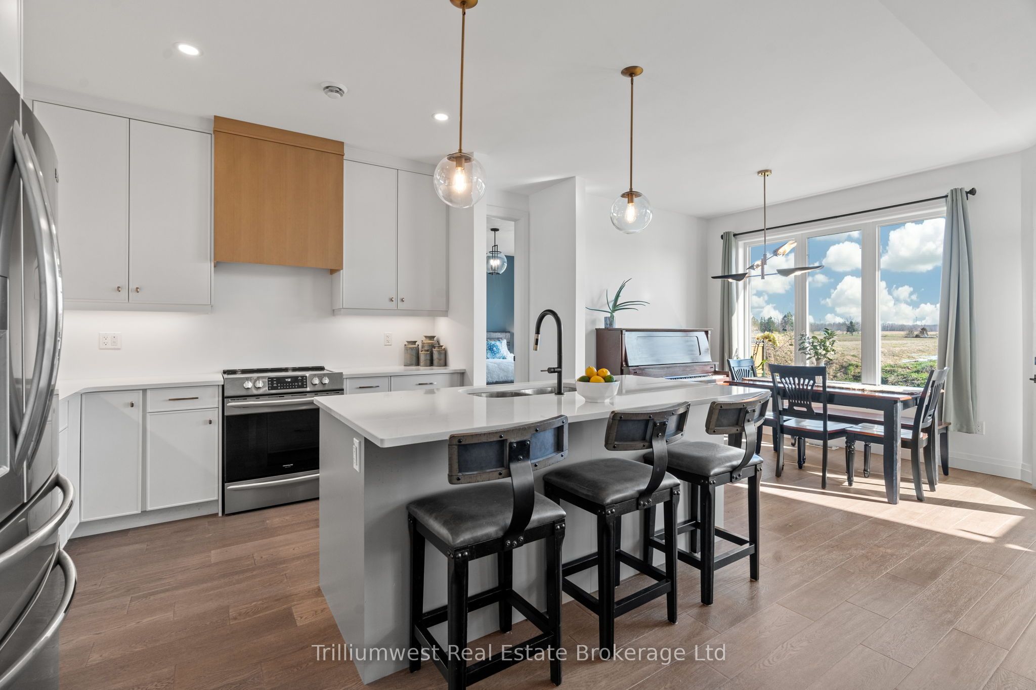 155 Mcleod Street Property Photo 11