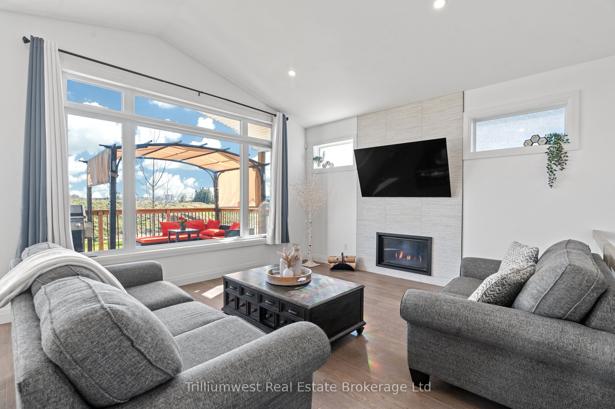 155 Mcleod Street Property Photo 20