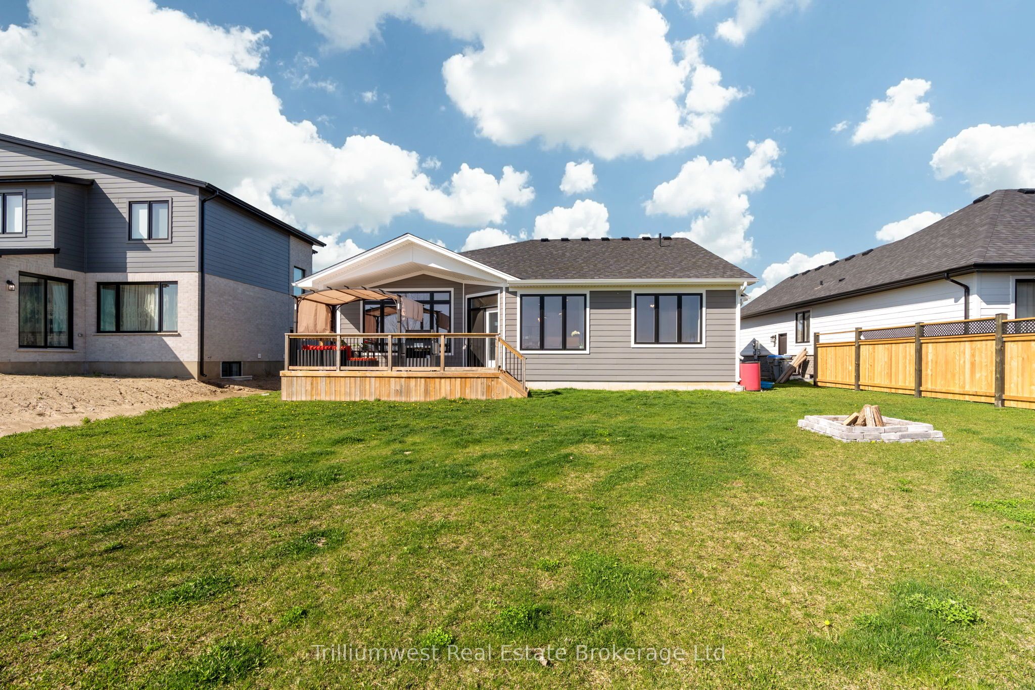 155 Mcleod Street Property Photo 44