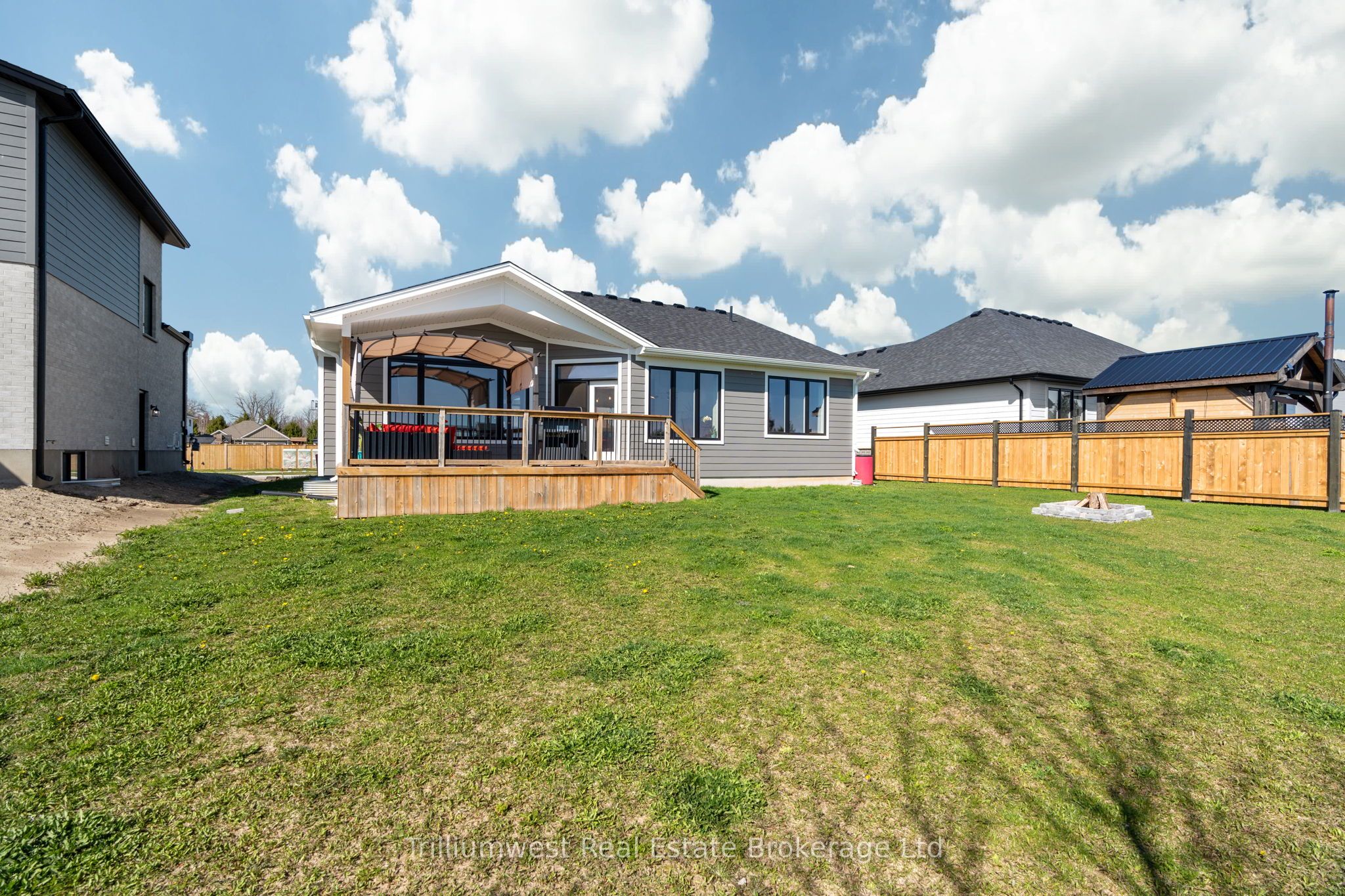 155 Mcleod Street Property Photo 45