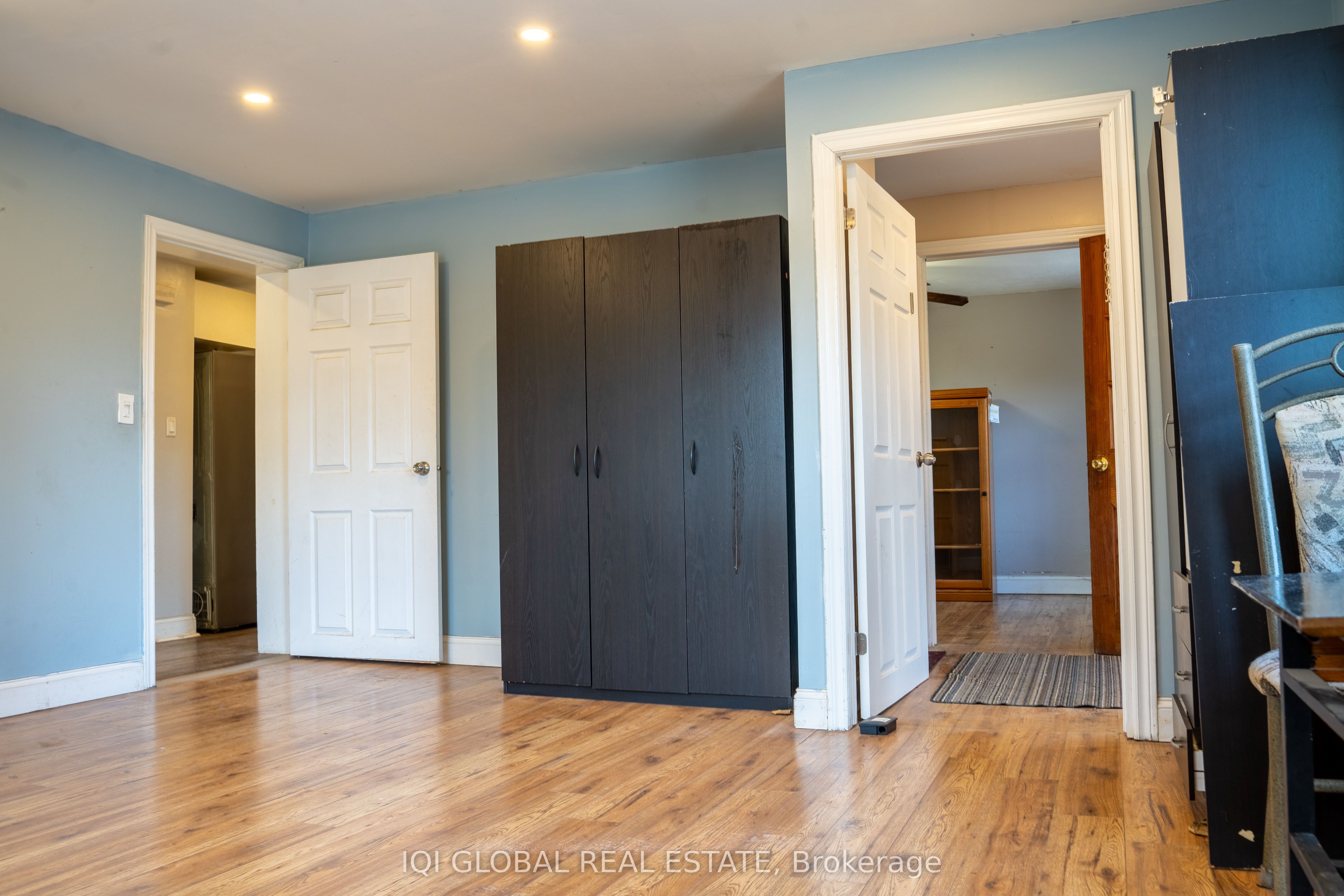 840 Duke Street Property Photo 4