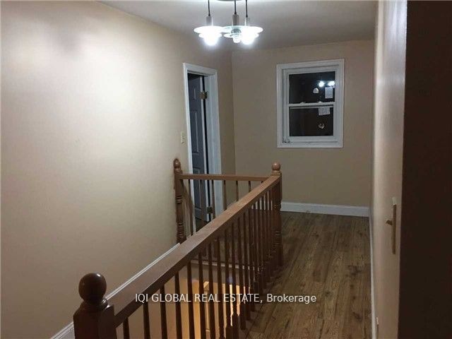 840 Duke Street Property Photo 8