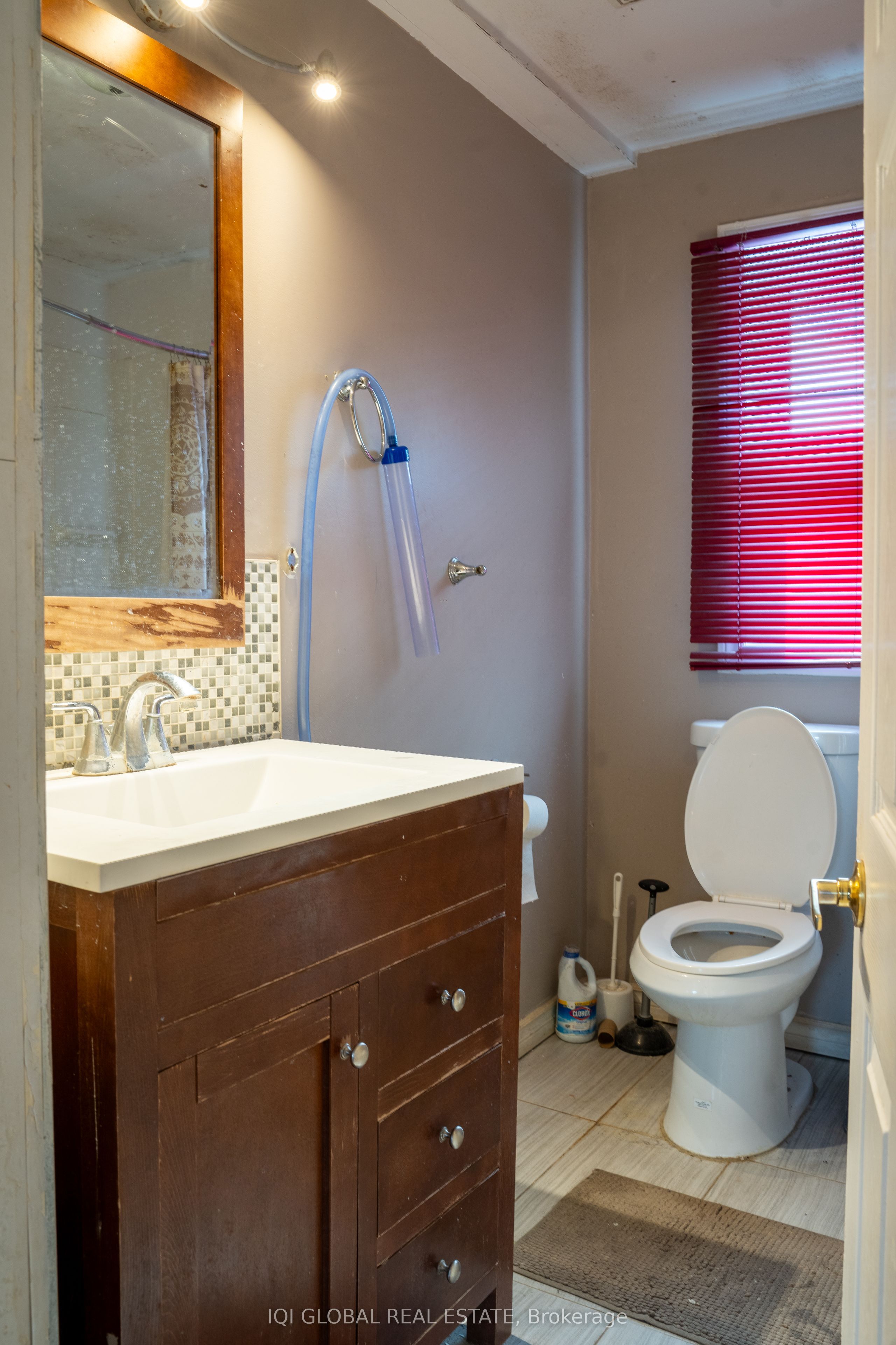 840 Duke Street Property Photo 27