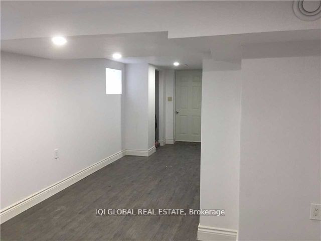 840 Duke Street Property Photo 30