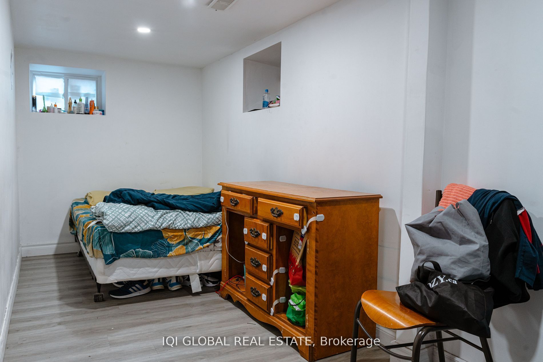 840 Duke Street Property Photo 32