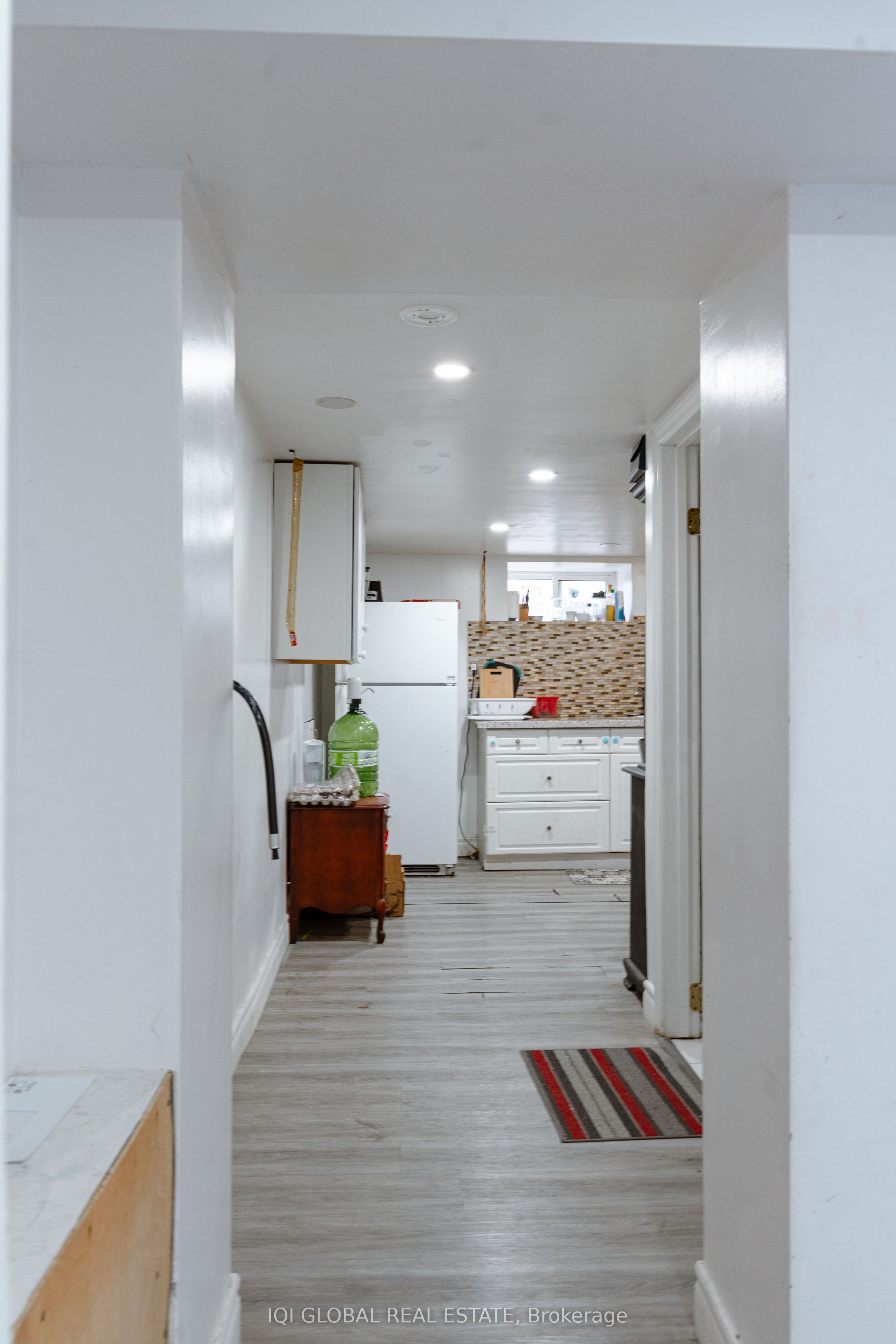 840 Duke Street Property Photo 34