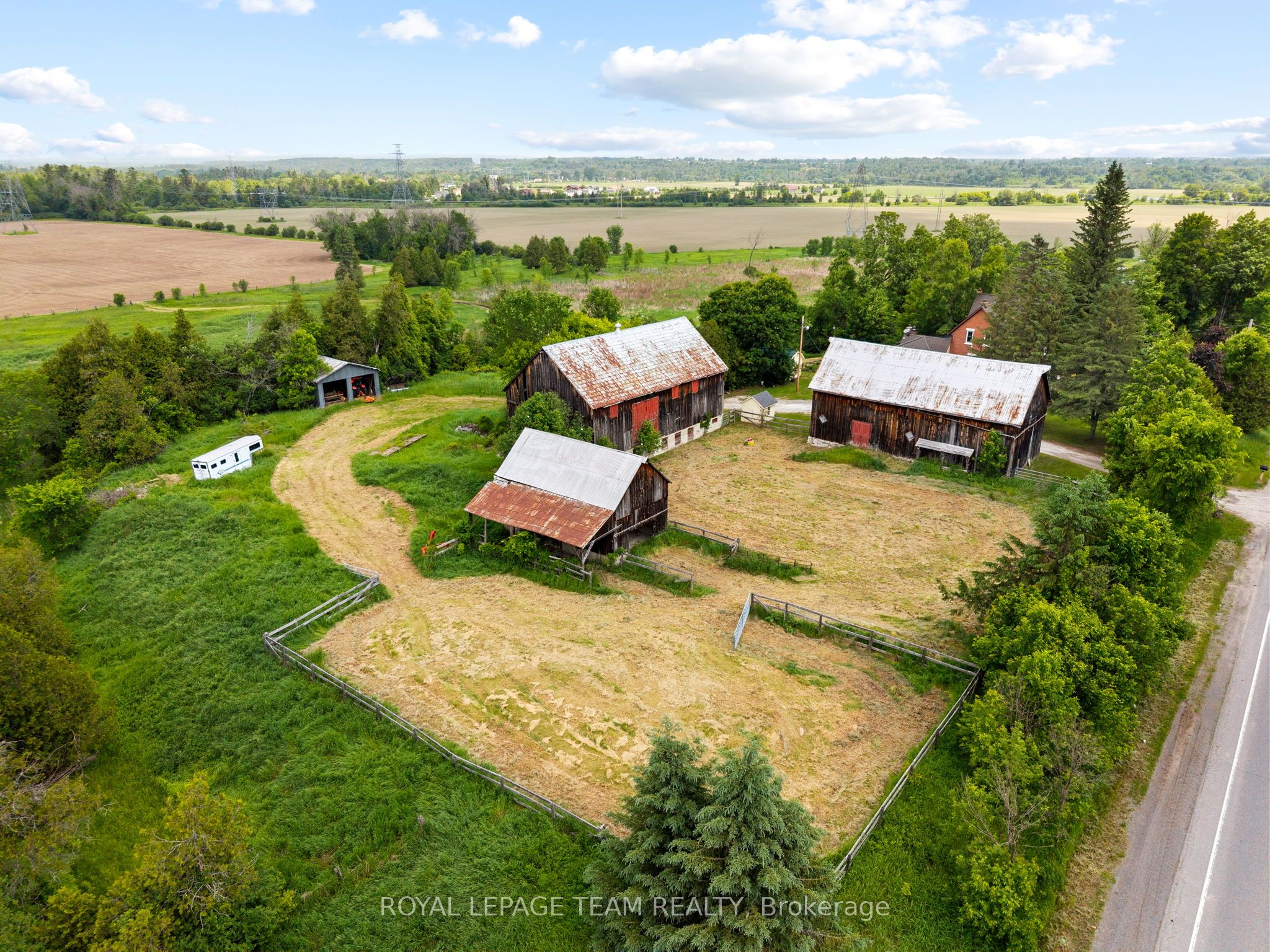2553 Galetta Side Road Property Photo 6