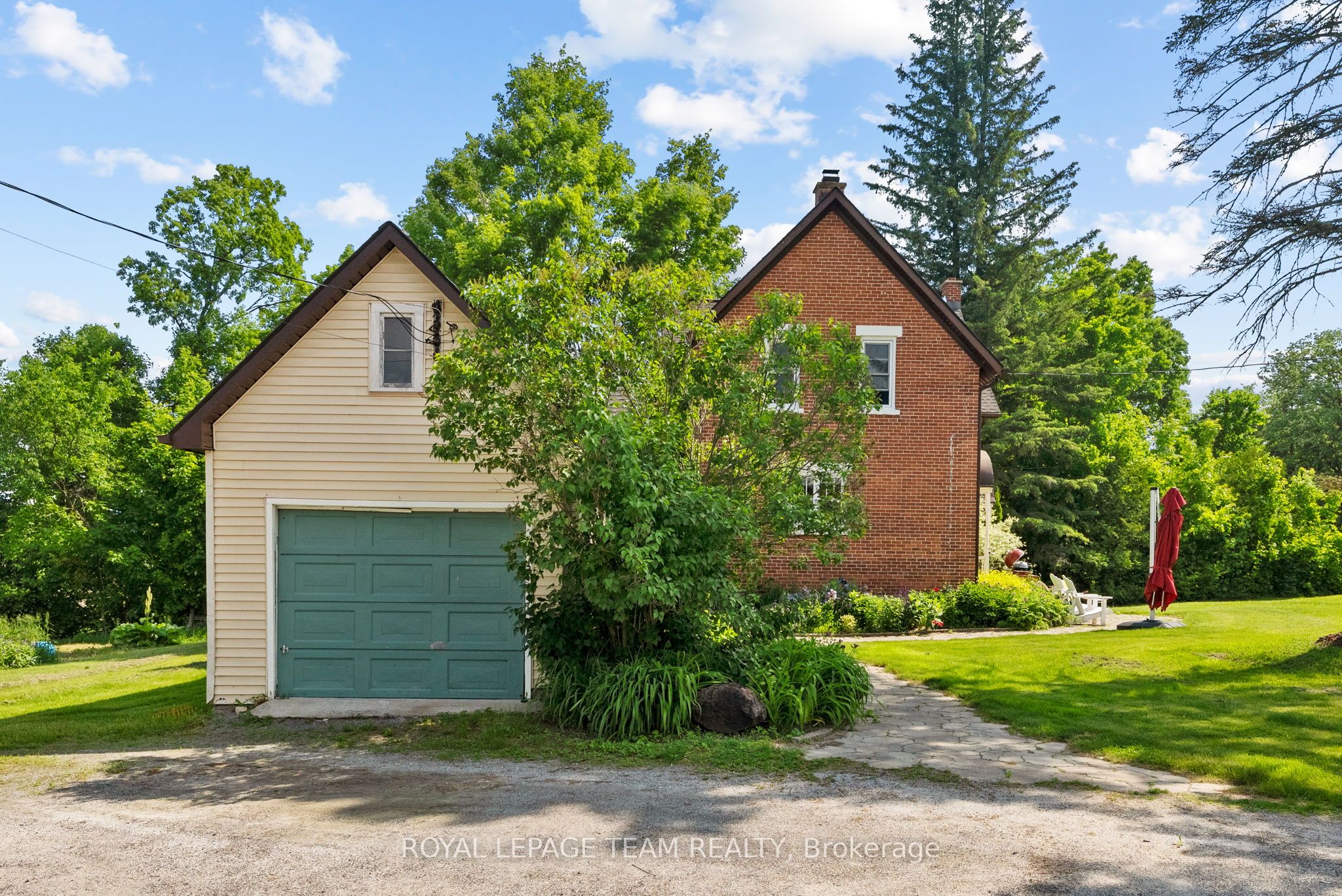 2553 Galetta Side Road Property Photo 7