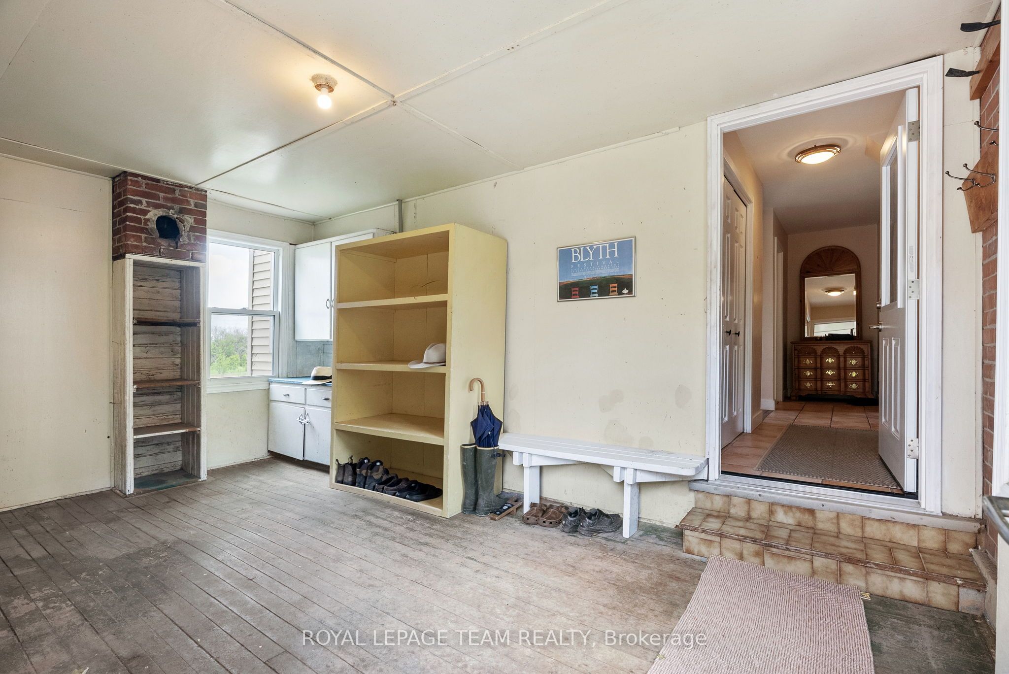 2553 Galetta Side Road Property Photo 21