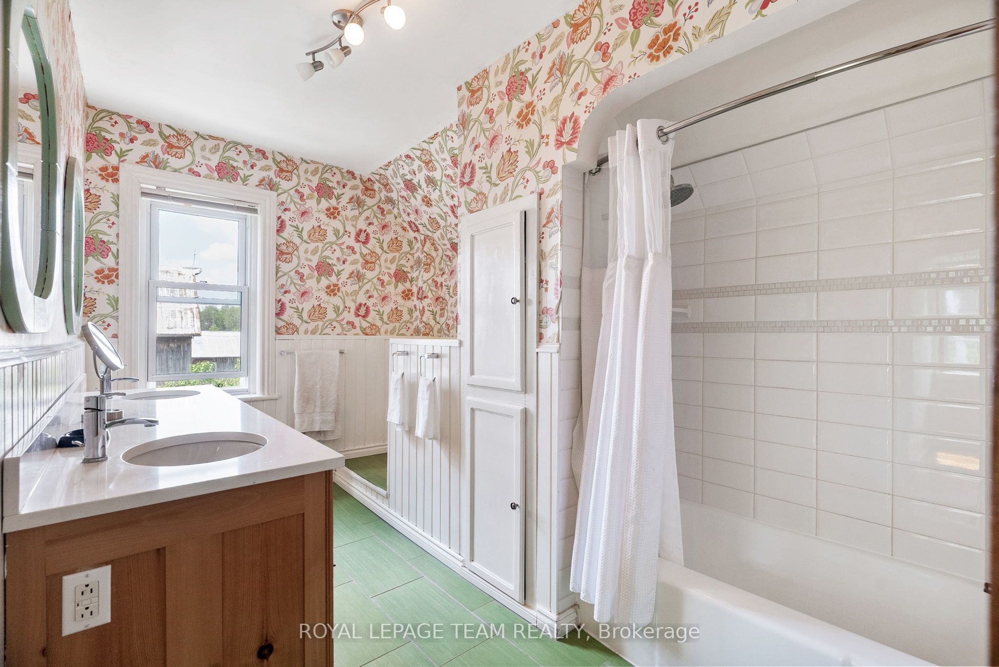 2553 Galetta Side Road Property Photo 28