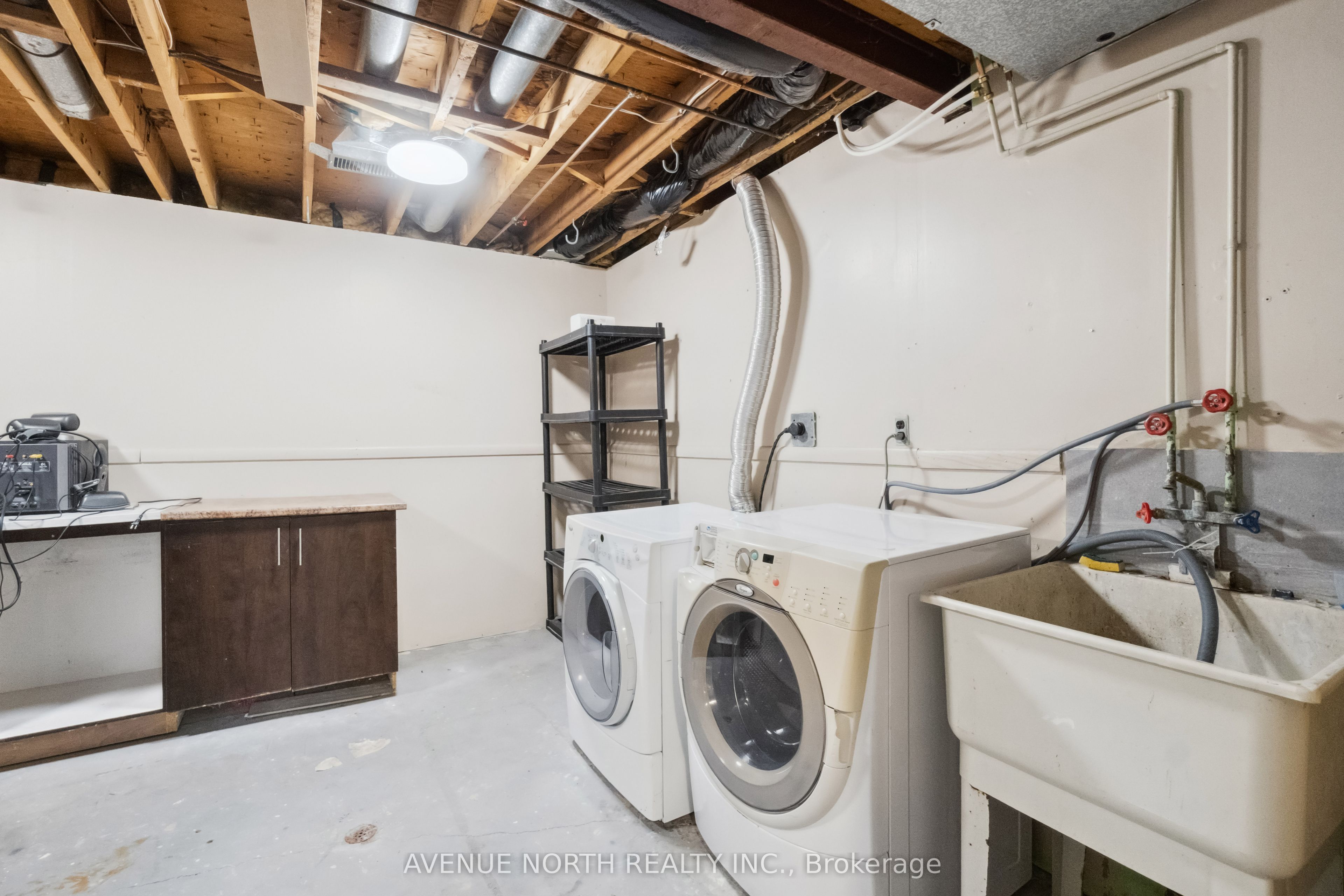 #7 - 3089 Quail Drive Property Photo 38