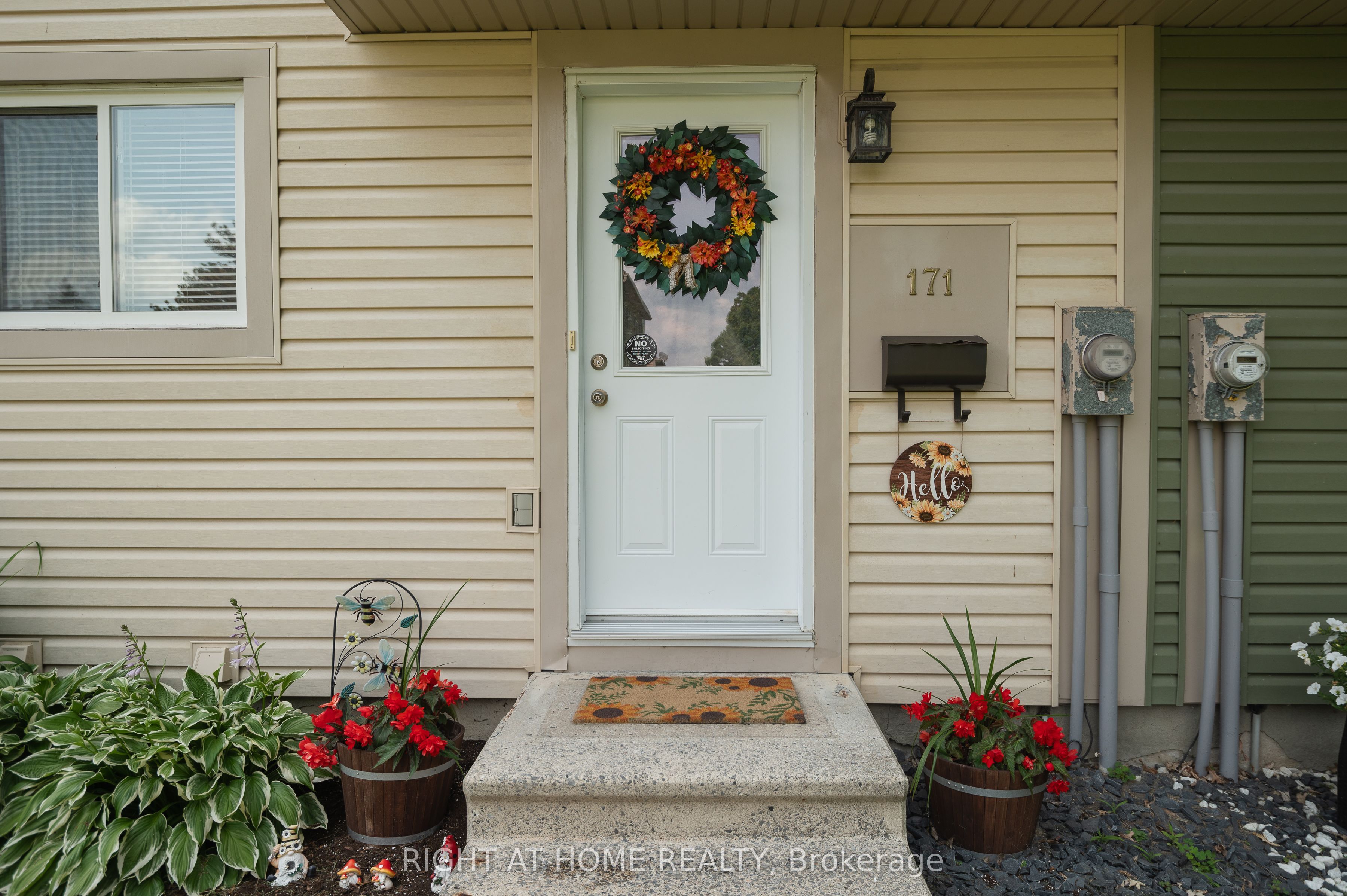 #66 - 171 Teal Crescent Property Photo 1
