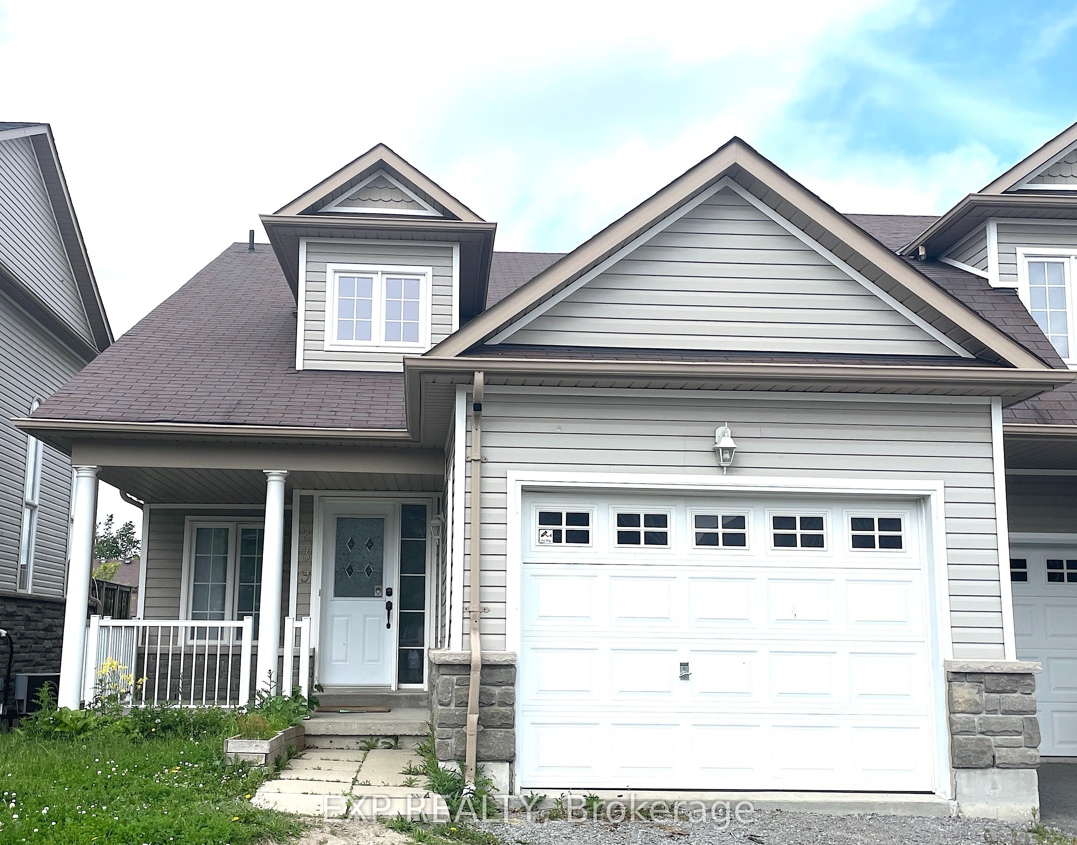 239 Cowling Heights