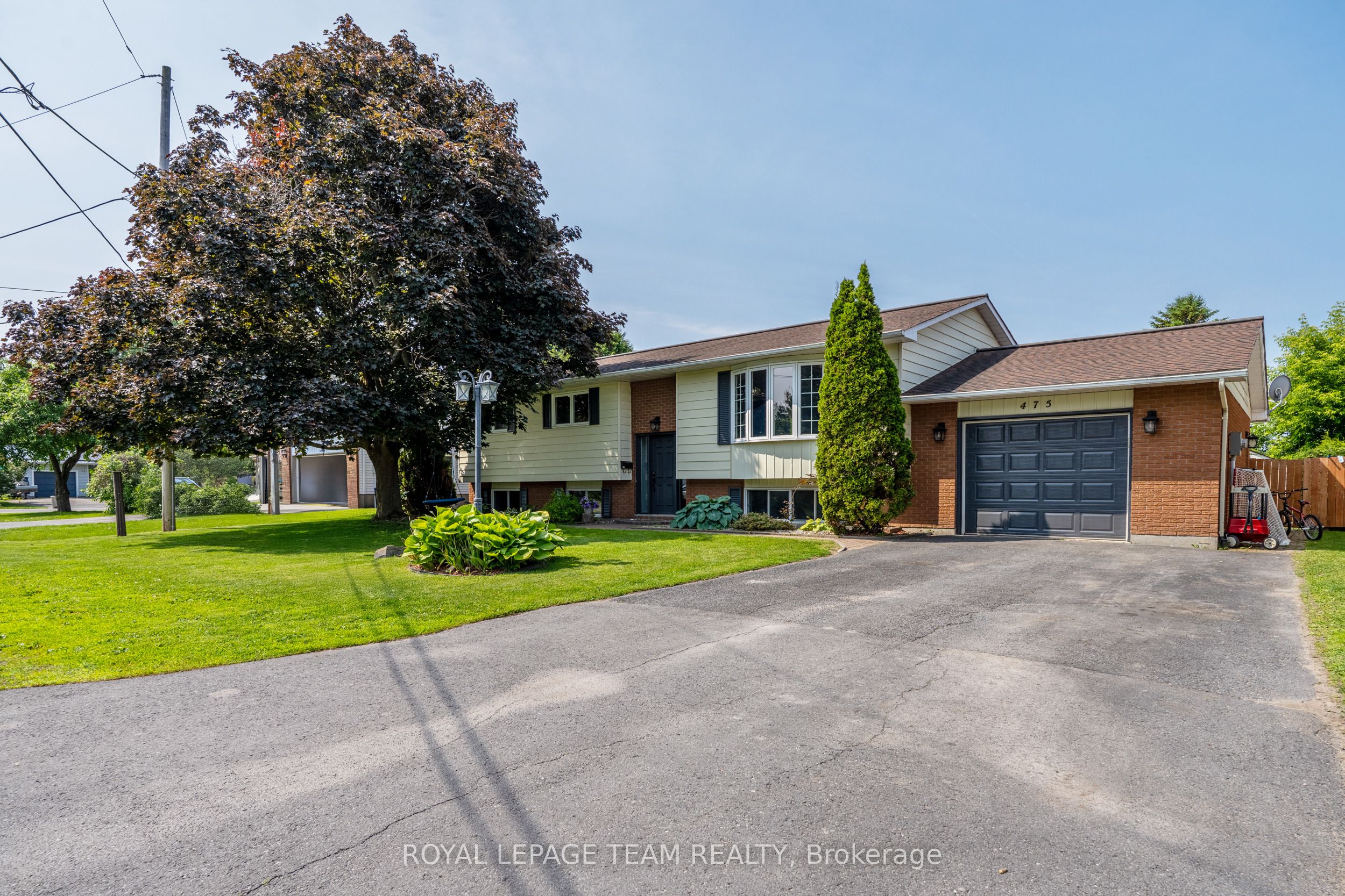 475 Bailey Avenue Property Photo 1