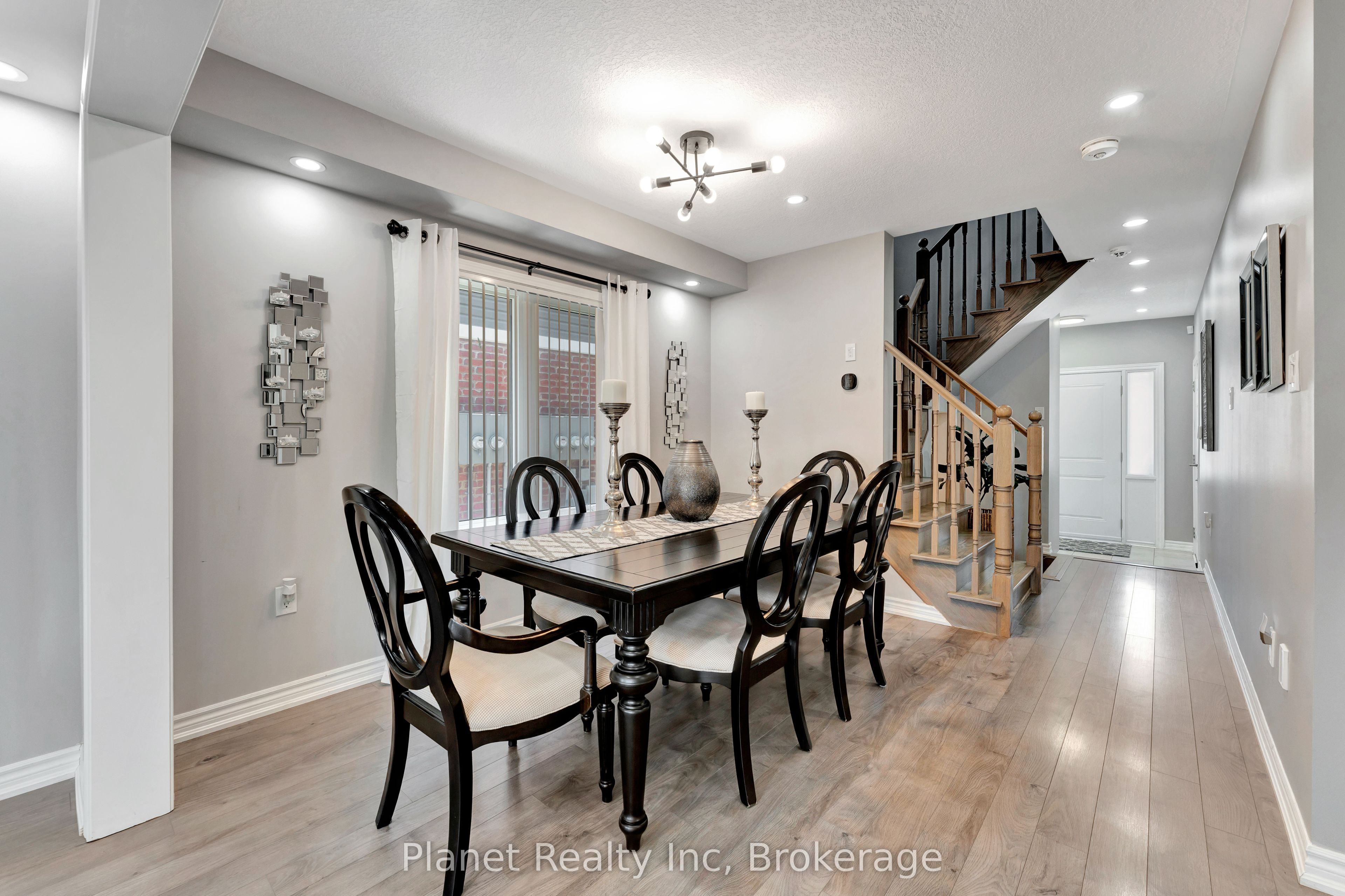212 Waterbrook Lane Property Photo 12