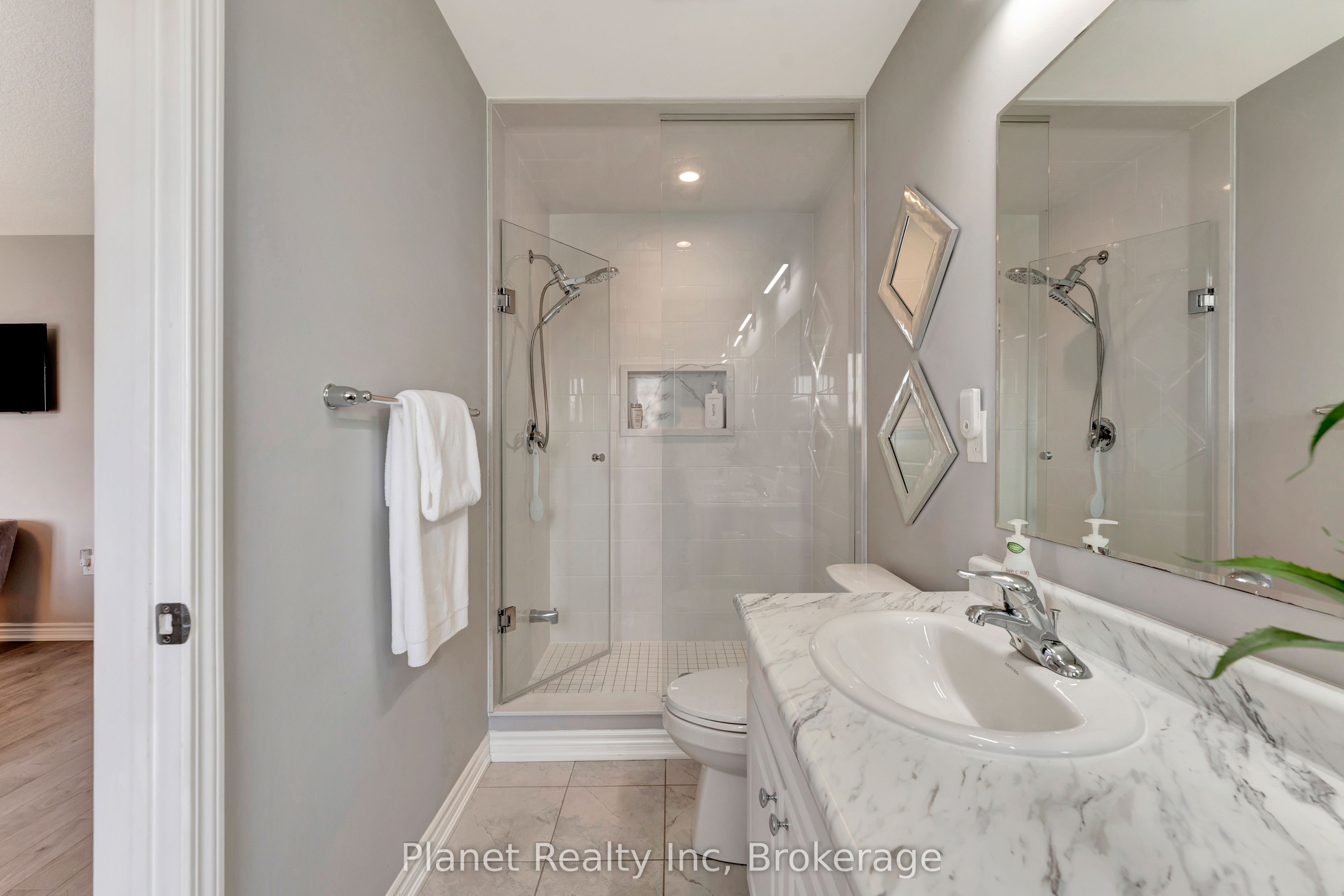 212 Waterbrook Lane Property Photo 16