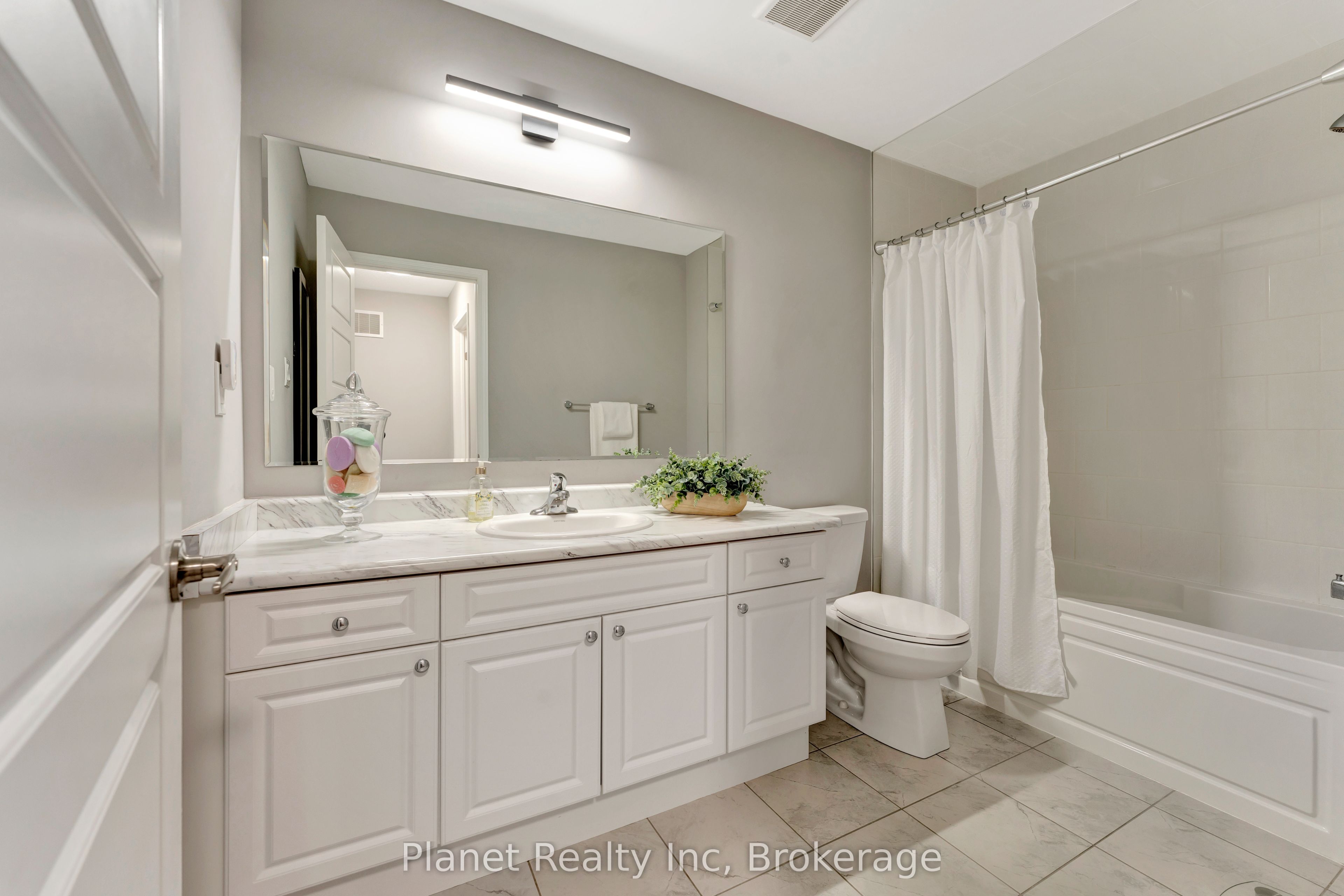 212 Waterbrook Lane Property Photo 19